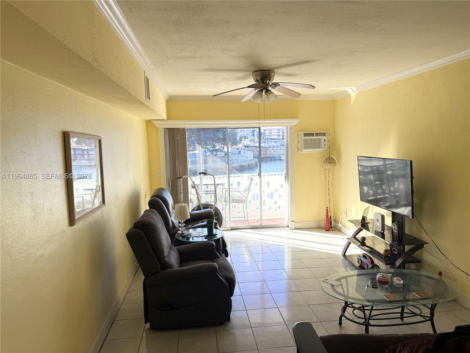 ISLANDER CO-OP - Residential