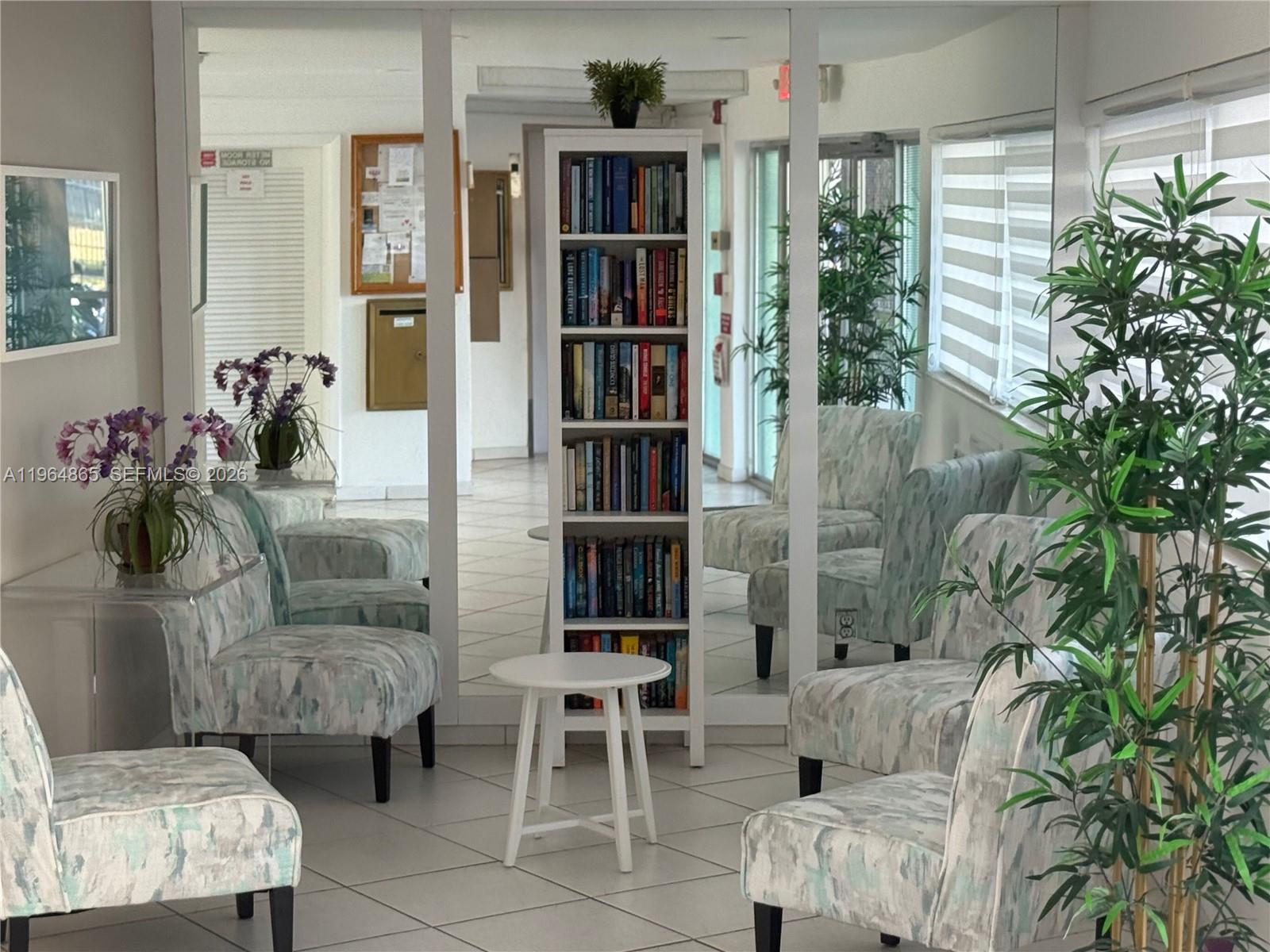 ISLANDER CO-OP - Residential