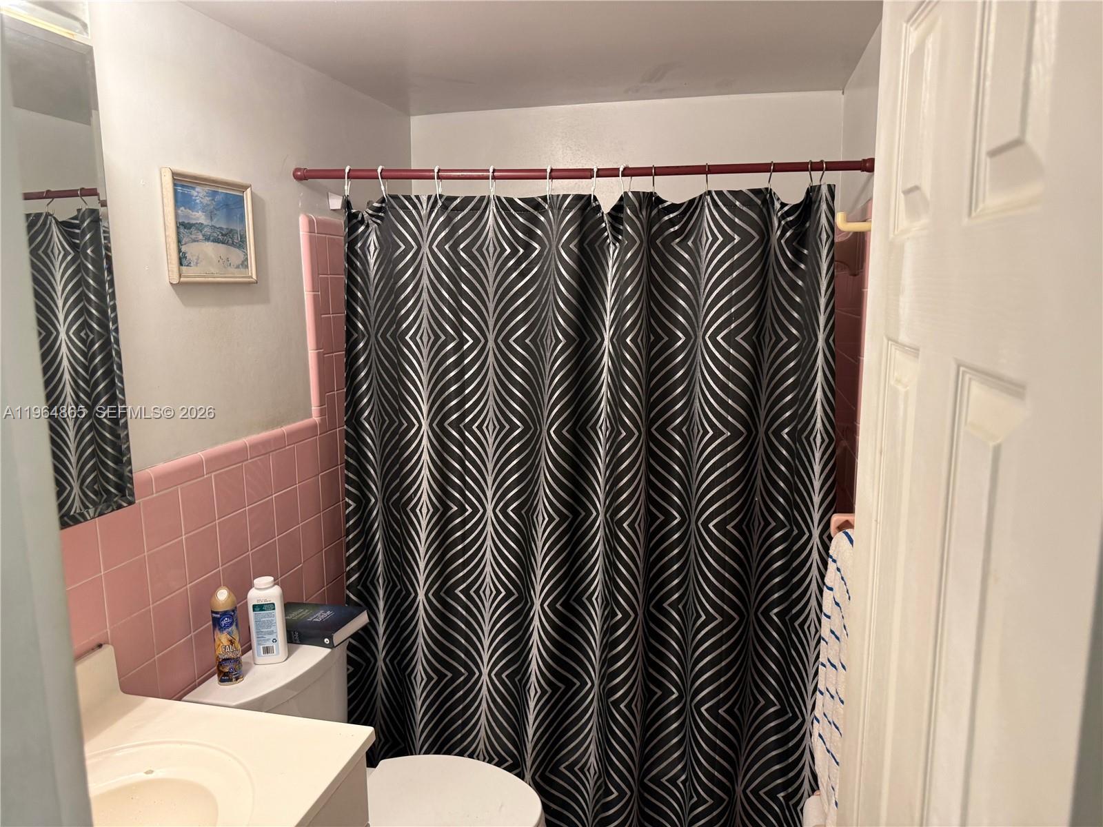 ISLANDER CO-OP - Residential