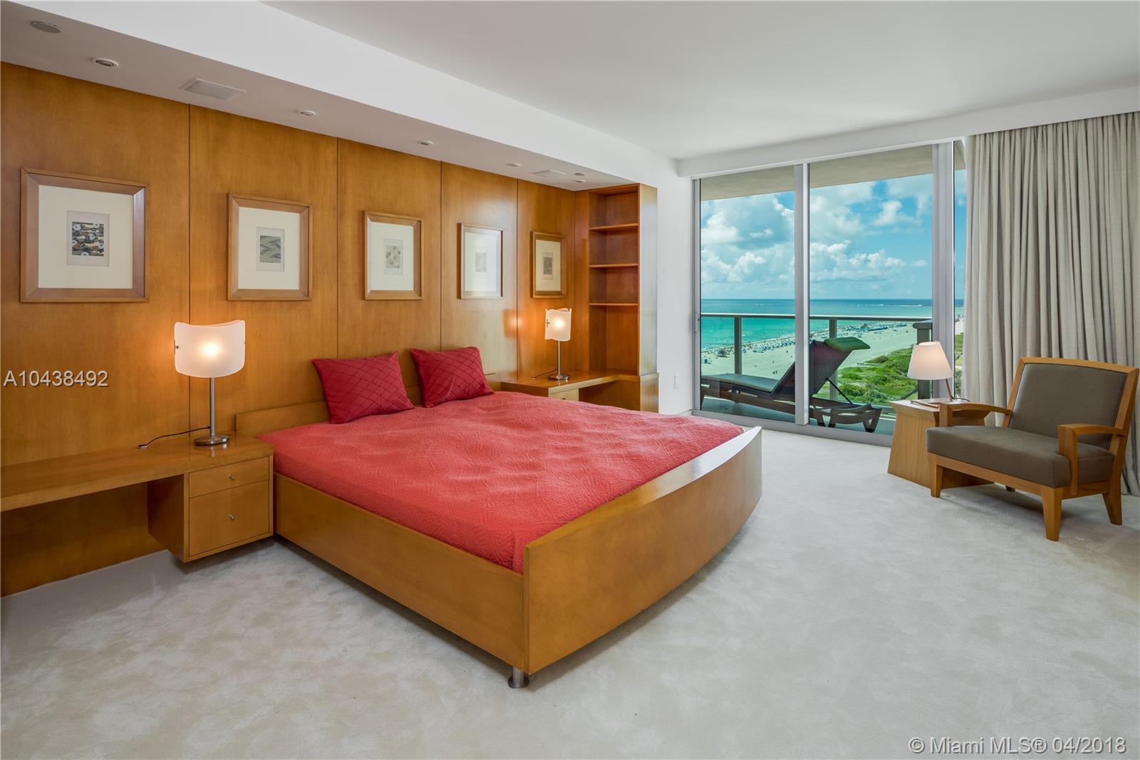 IL VILLAGGIO ON SOUTH BEA - Residential