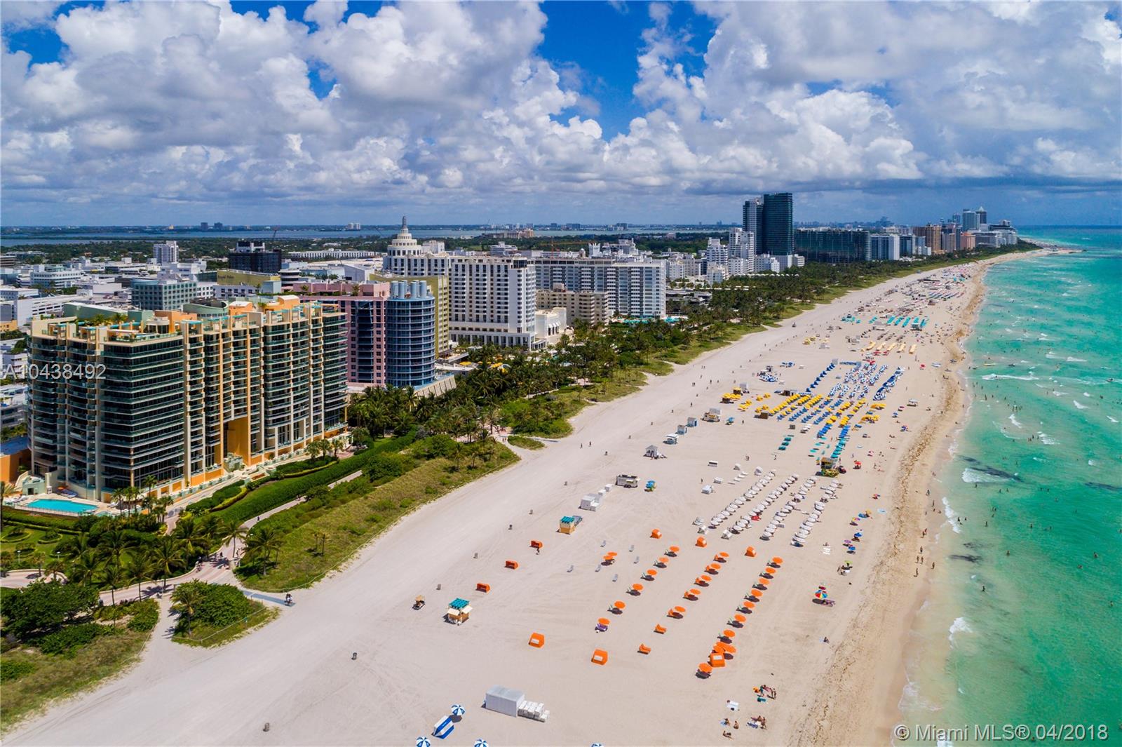 IL VILLAGGIO ON SOUTH BEA - Residential