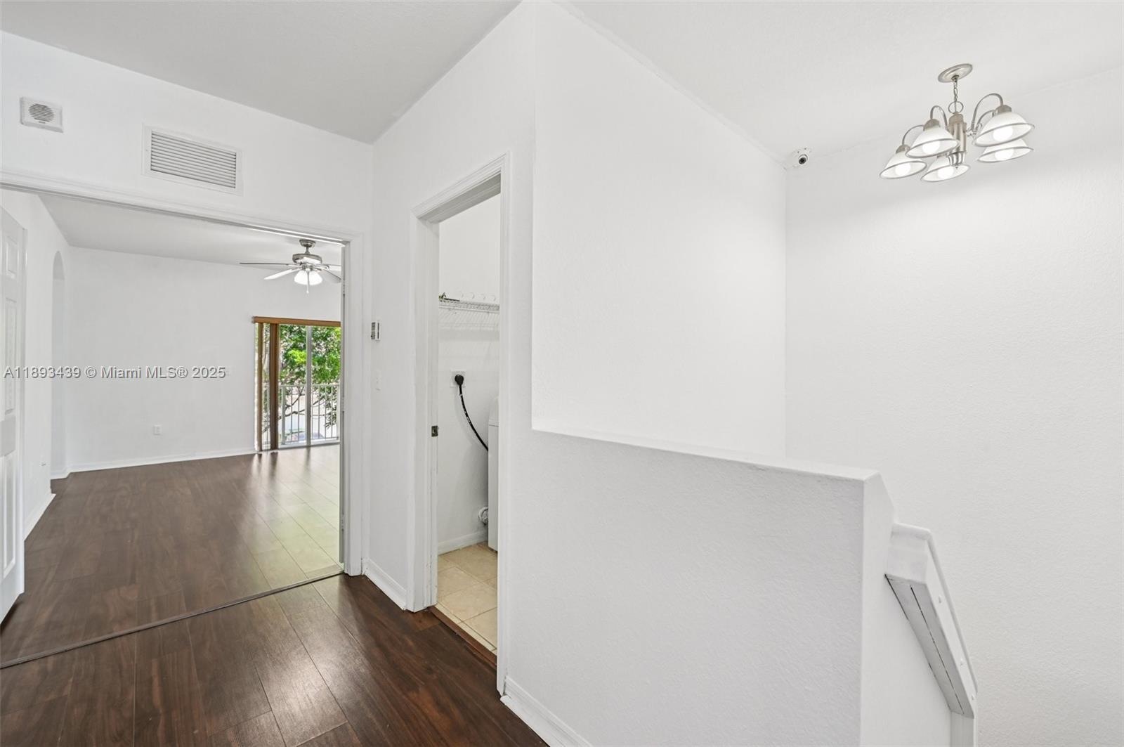 TOWNGATE NORTH - Residential Lease