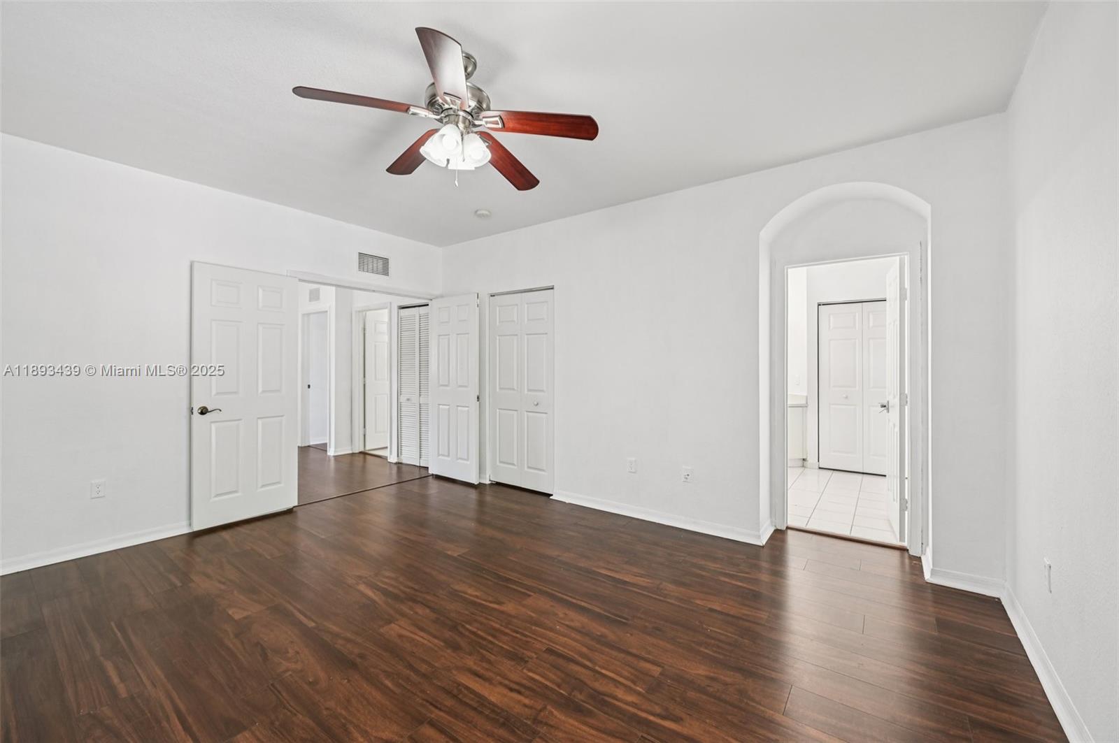 TOWNGATE NORTH - Residential Lease