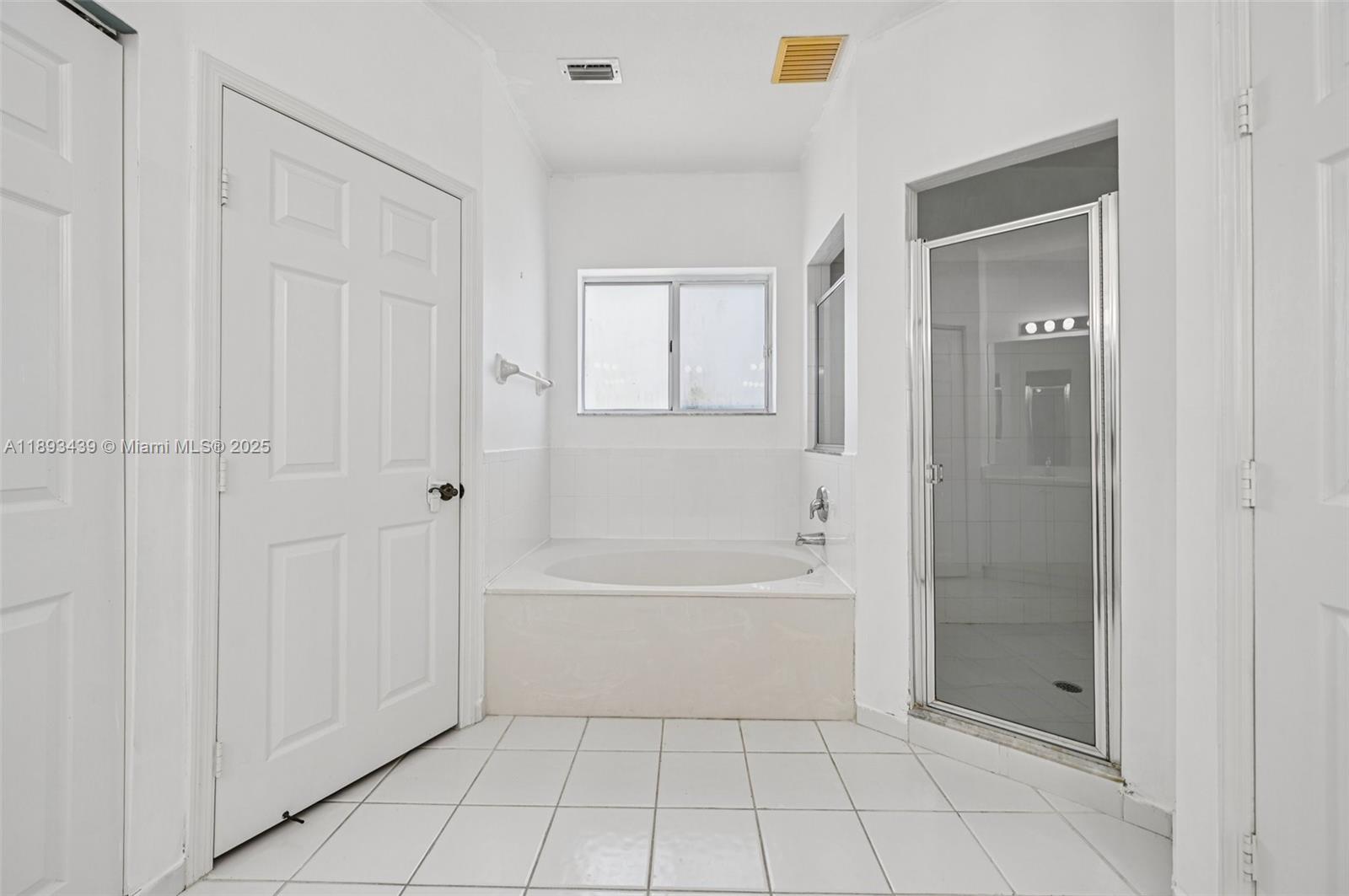 TOWNGATE NORTH - Residential Lease