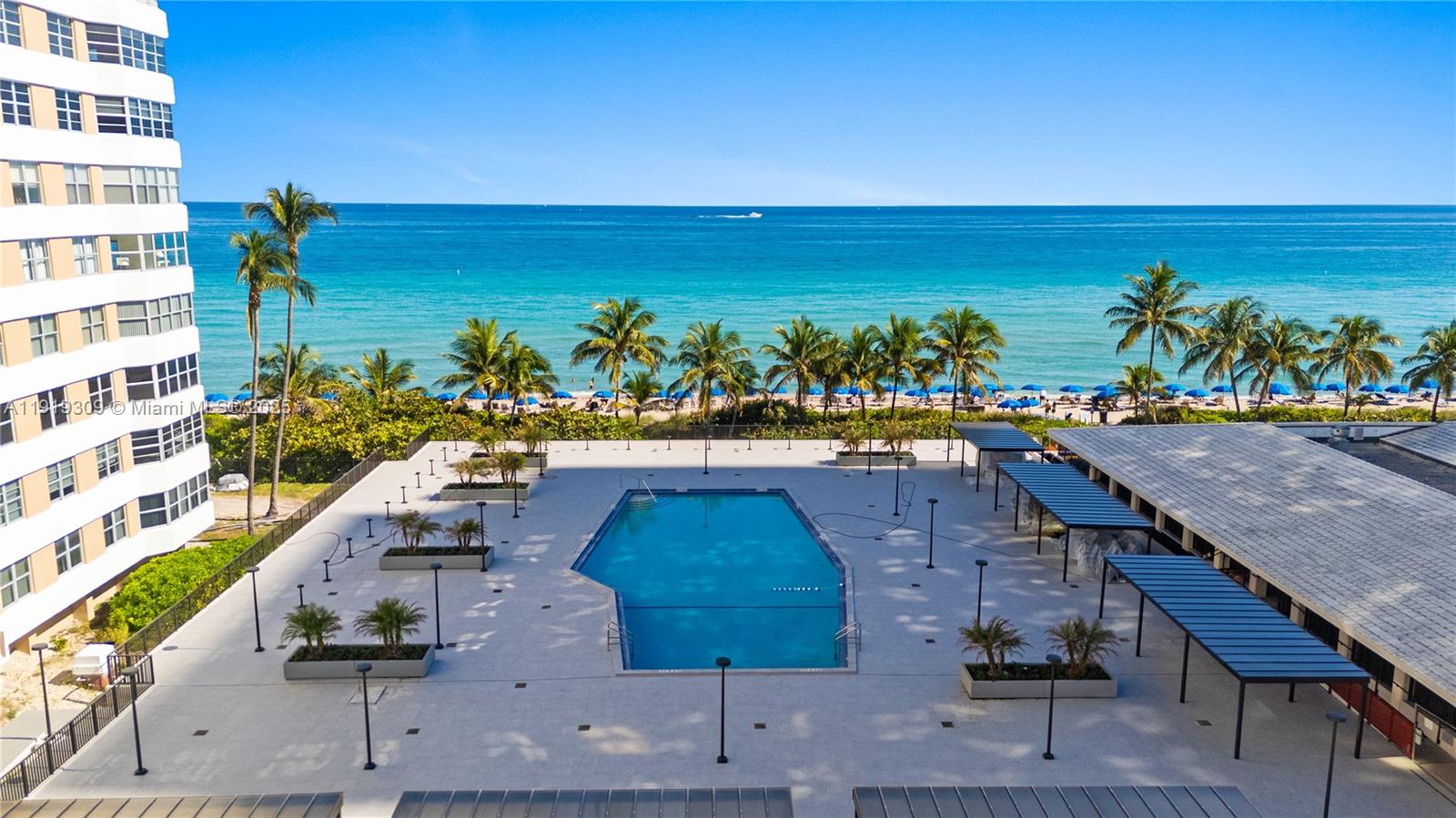 HEMISPHERES CONDO - Residential