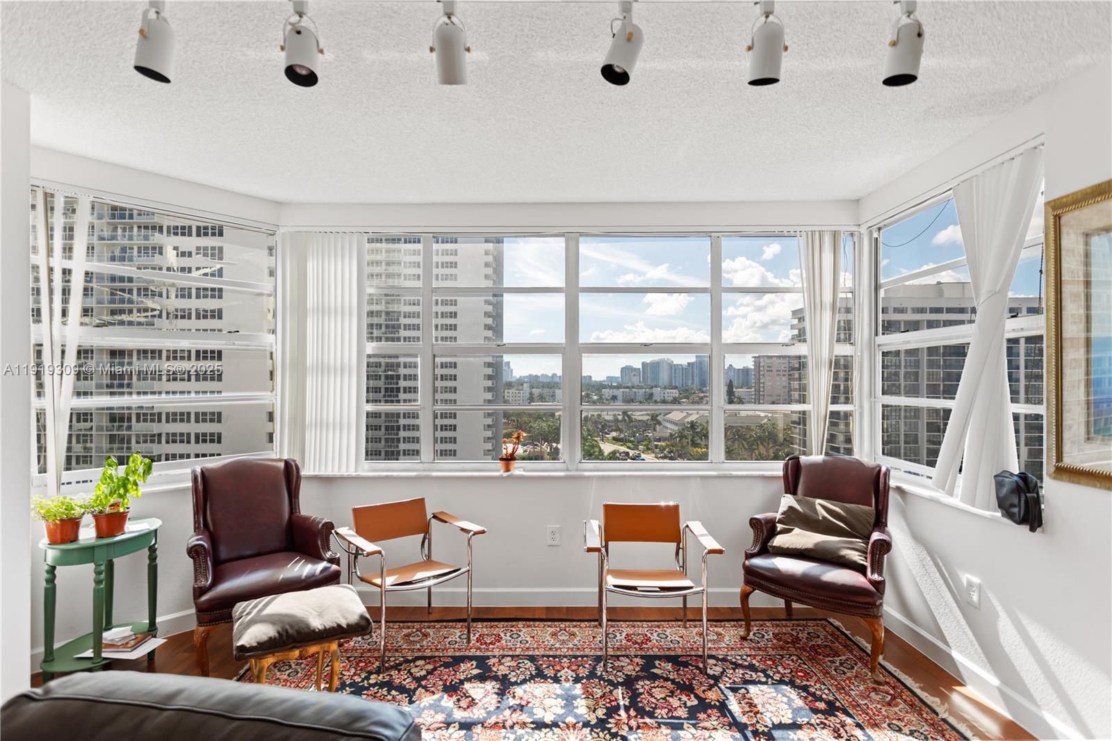 HEMISPHERES CONDO - Residential