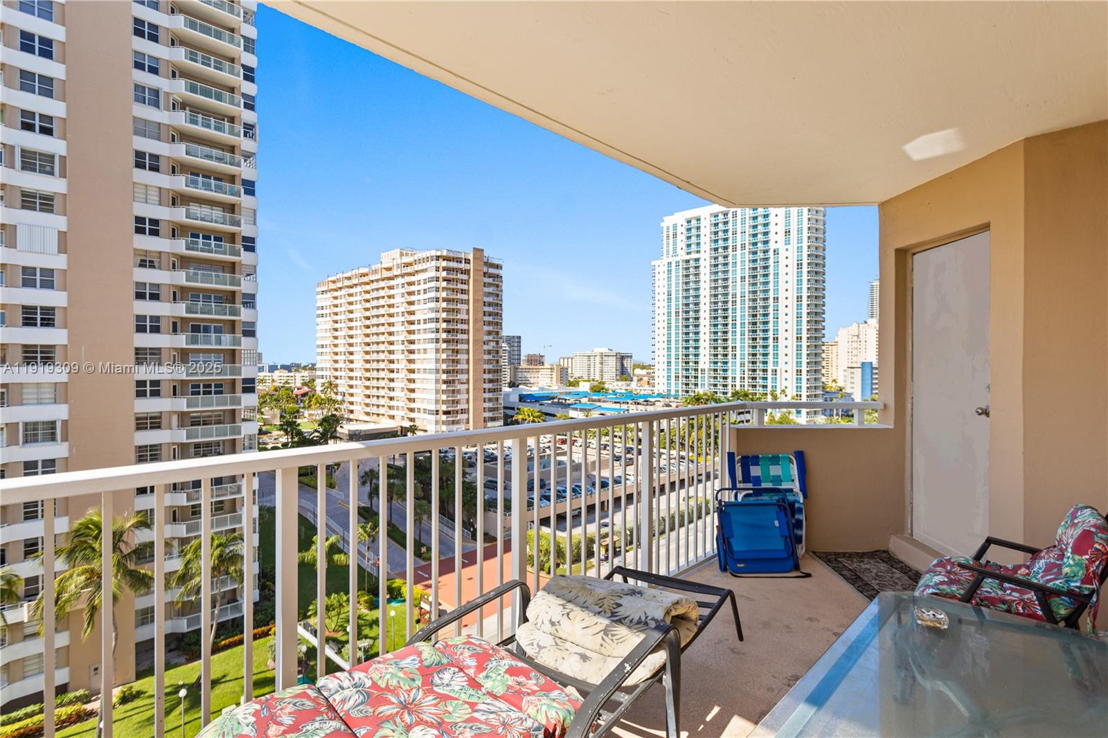 HEMISPHERES CONDO - Residential