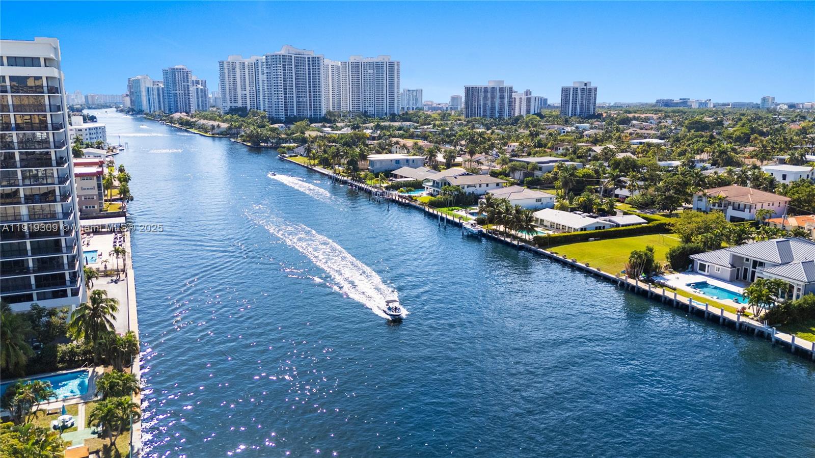 HEMISPHERES CONDO - Residential