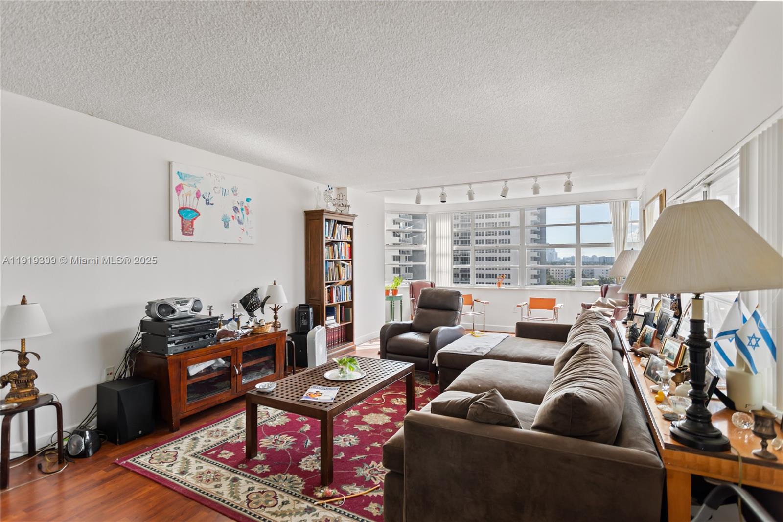 HEMISPHERES CONDO - Residential