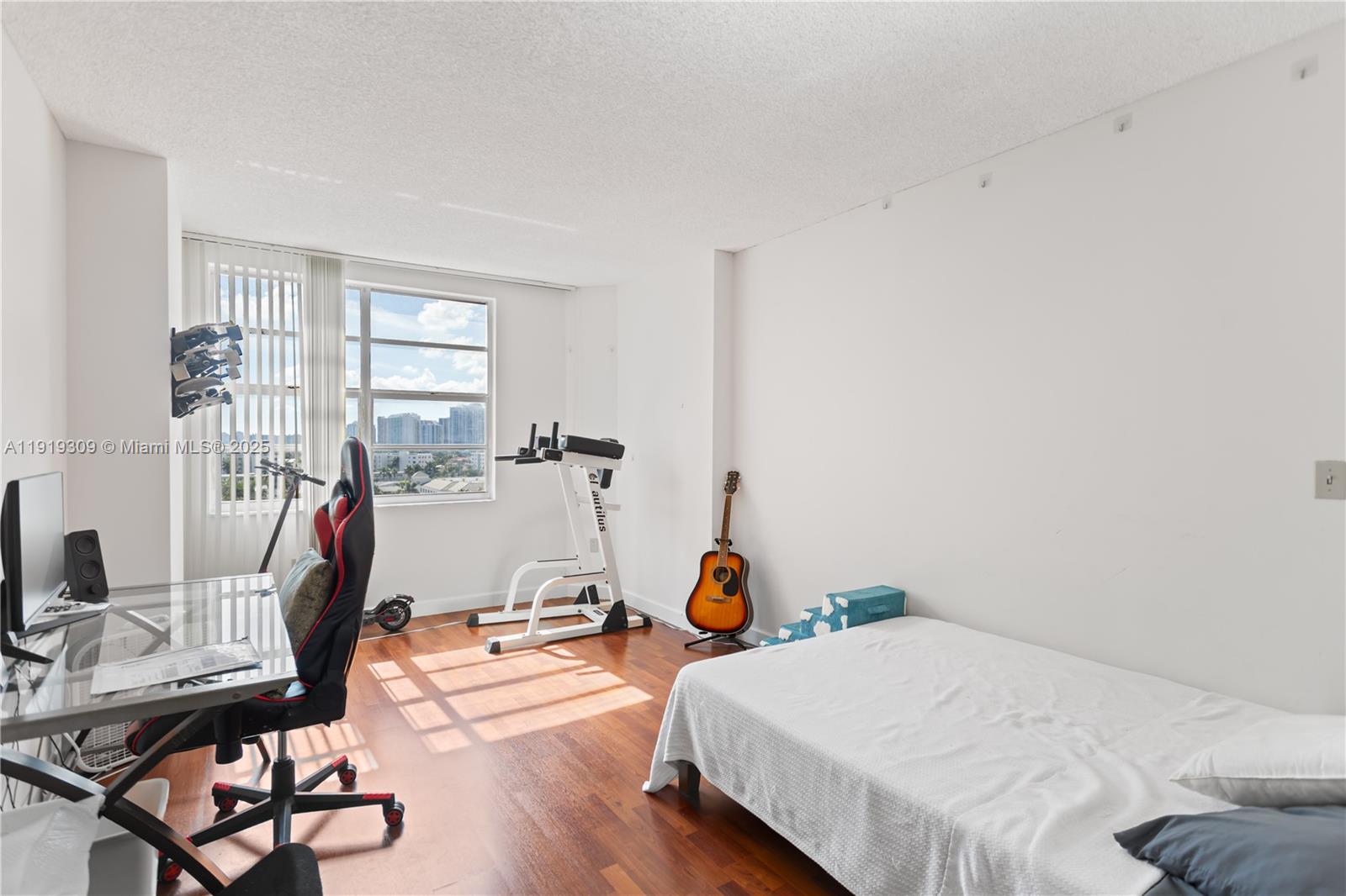 HEMISPHERES CONDO - Residential