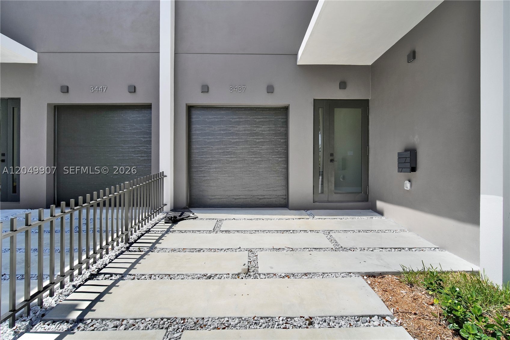 3437 SW 29th St 3437