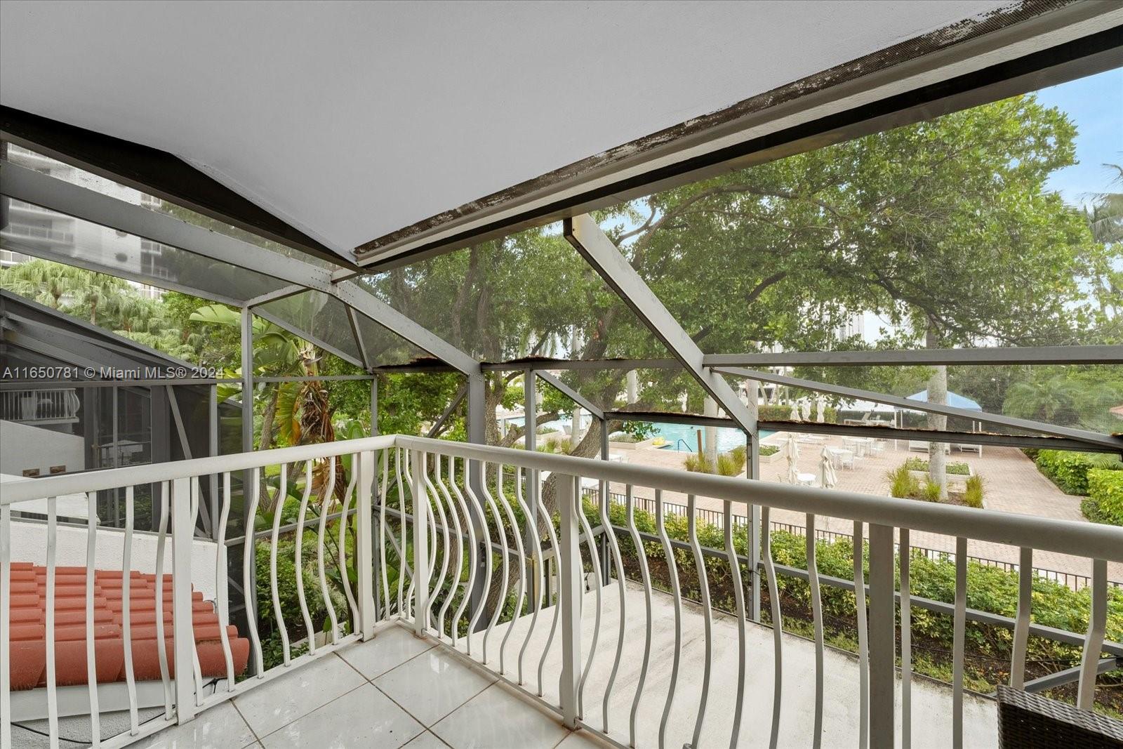 TOWNHOMES OF PORTSVIEW - Residential