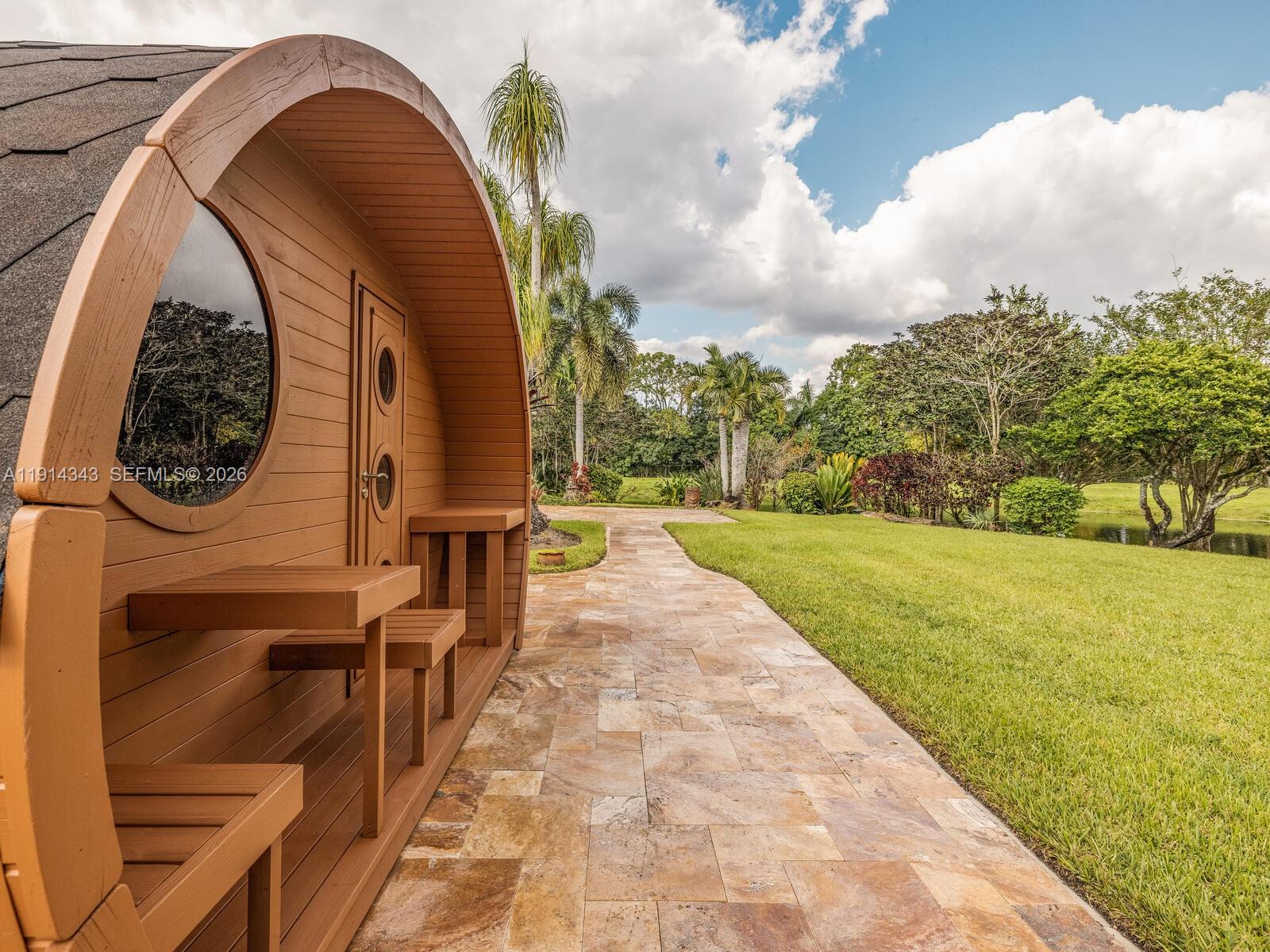 IMAGINATION FARMS EAST - Residential