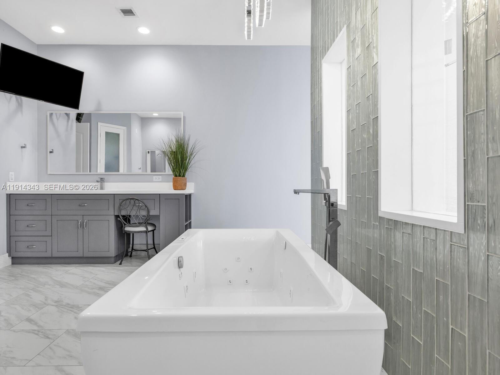 IMAGINATION FARMS EAST - Residential