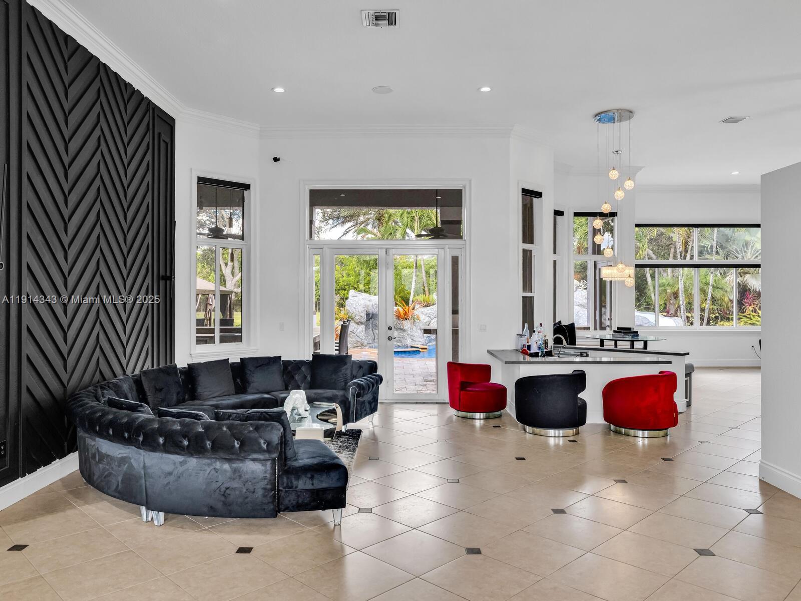 IMAGINATION FARMS EAST - Residential