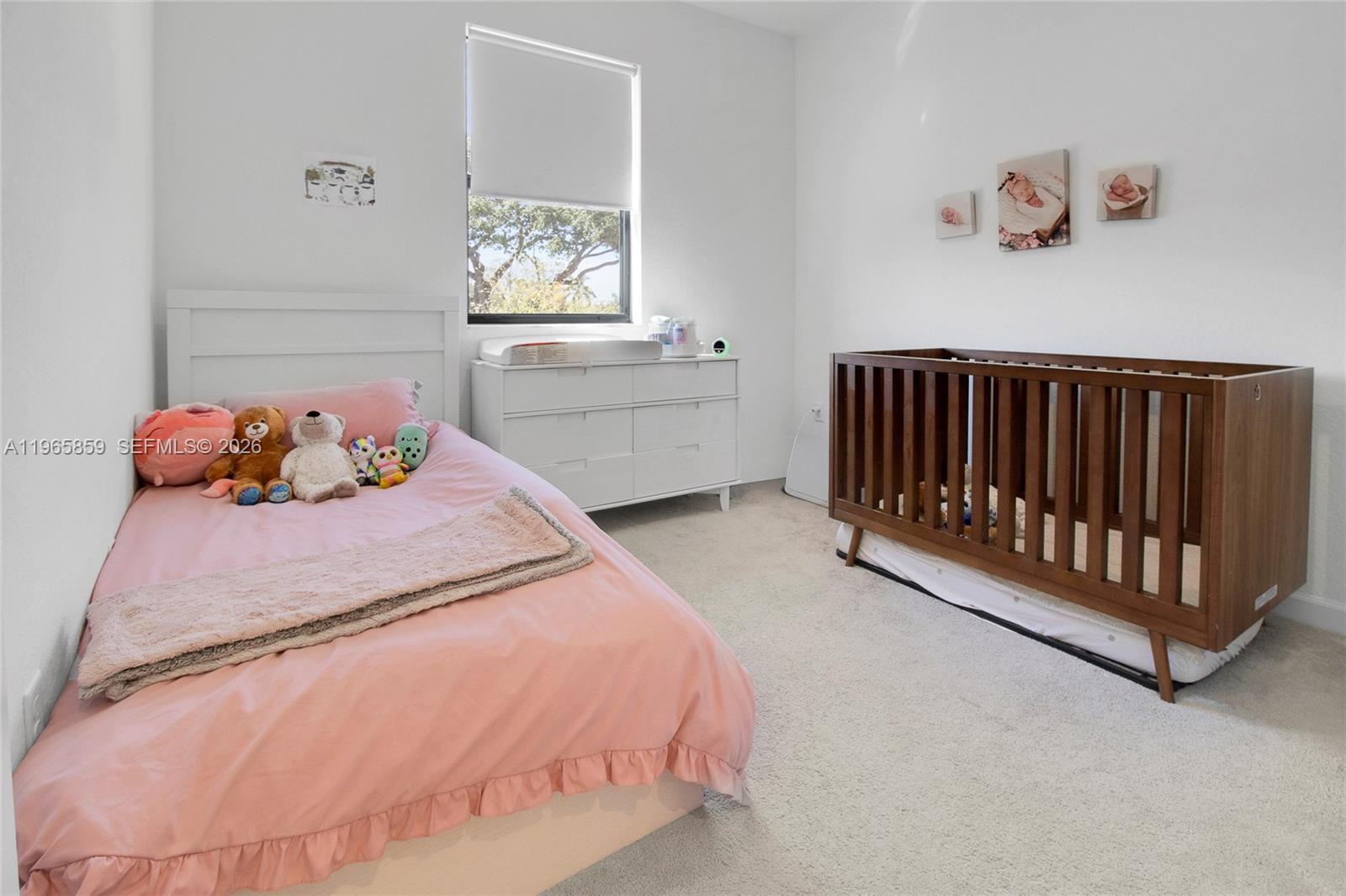 VISTA LAGO - Residential