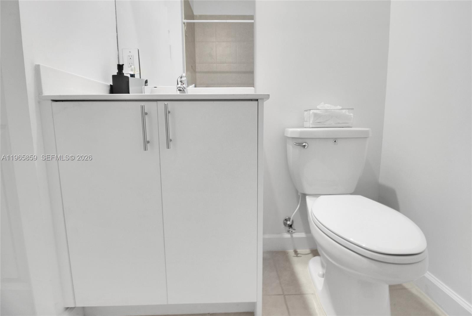 VISTA LAGO - Residential