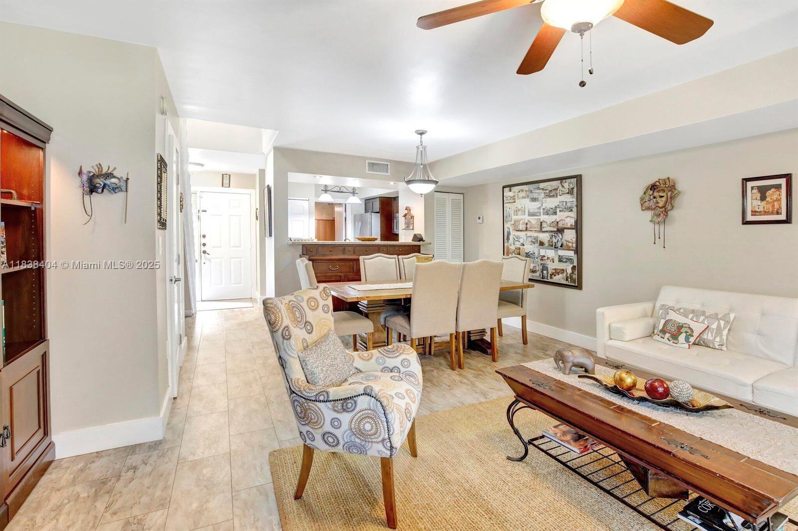 ROYAL TOWNHOMES - Residential