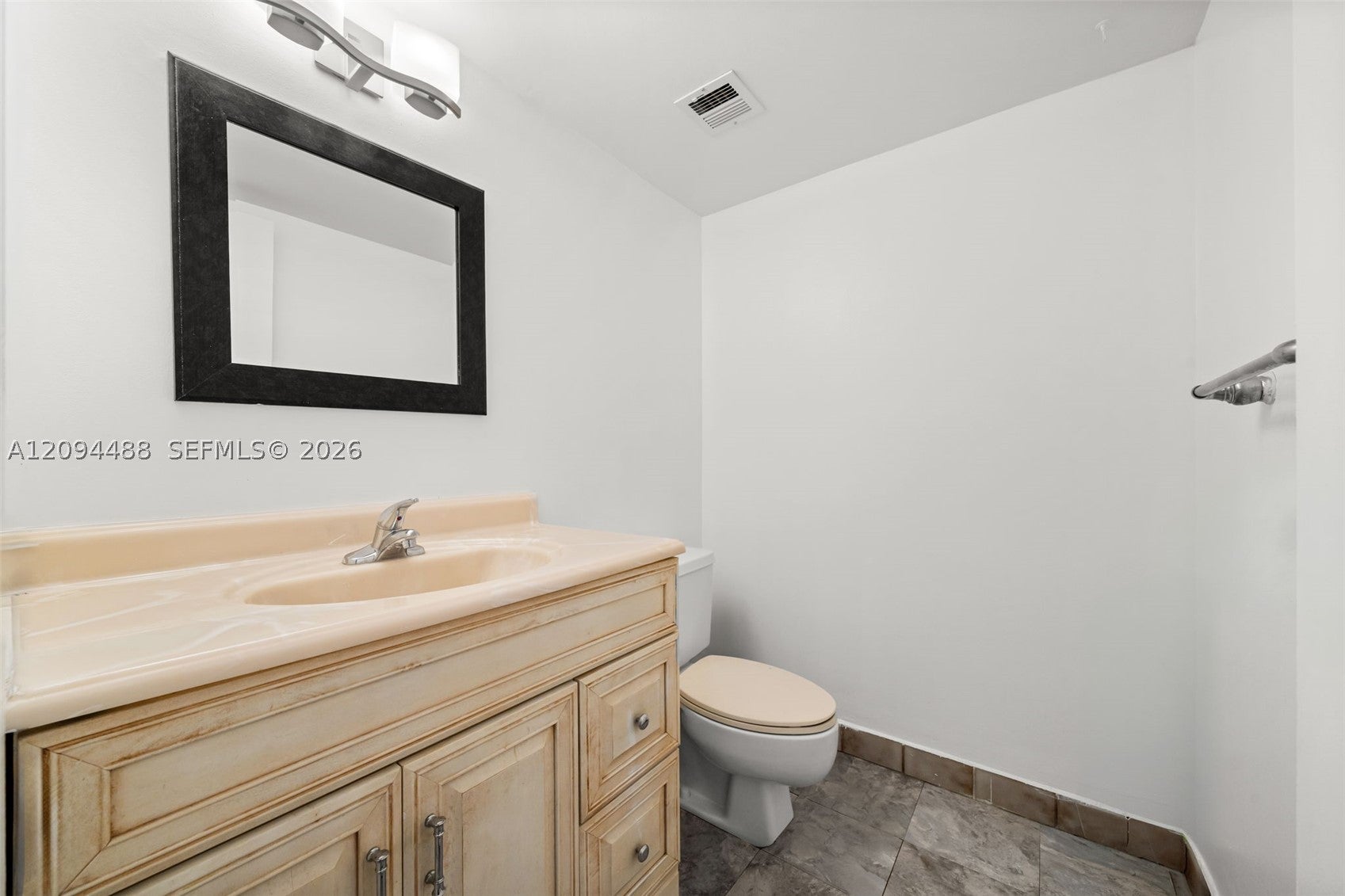 16565 NE 26th Ave 4D