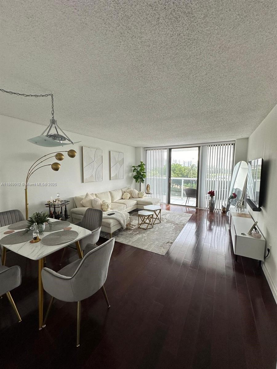 Gorgeous remolded 1 bedroom 1.5 bathrooms with a beautiful view of Turnberry Golf Course.
Amenities include, heated pool, Jacuzzi, Gym, sauna, ballroom, BBQ area and Movie room.
Great location, close to Aventura Mall, Dining, Beaches, Gulfstream Horse track and a 3 mile lit walking path. 700 credit score required by HOA. Text agents for quickest response,