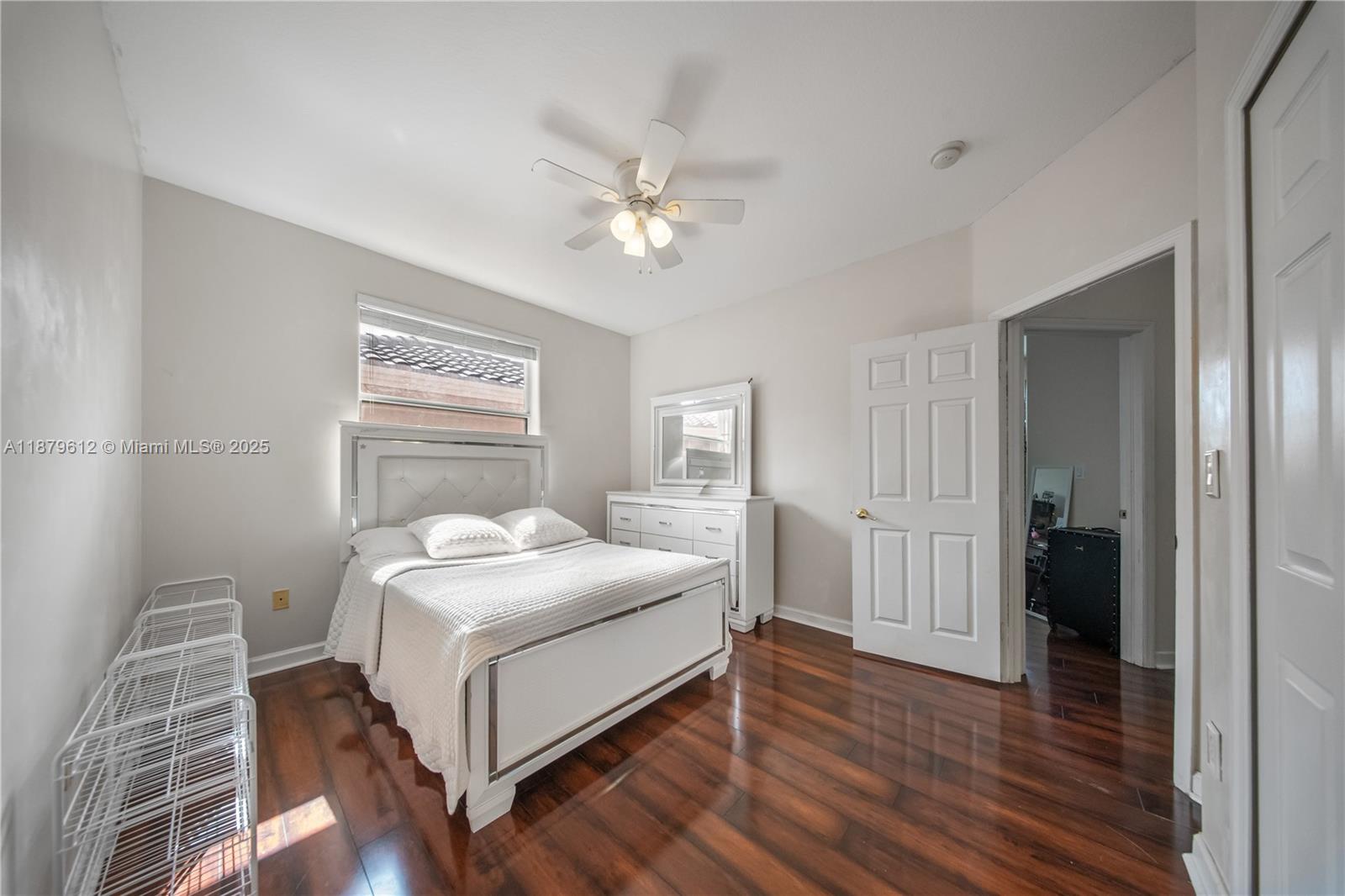 KENDALL COUNTRY ESTATES - Residential