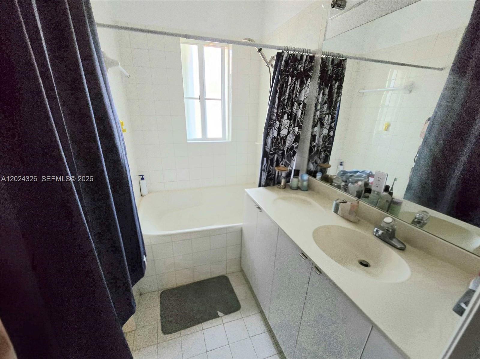 LEEWARD AT ISLANDS AT DOR - Residential Lease