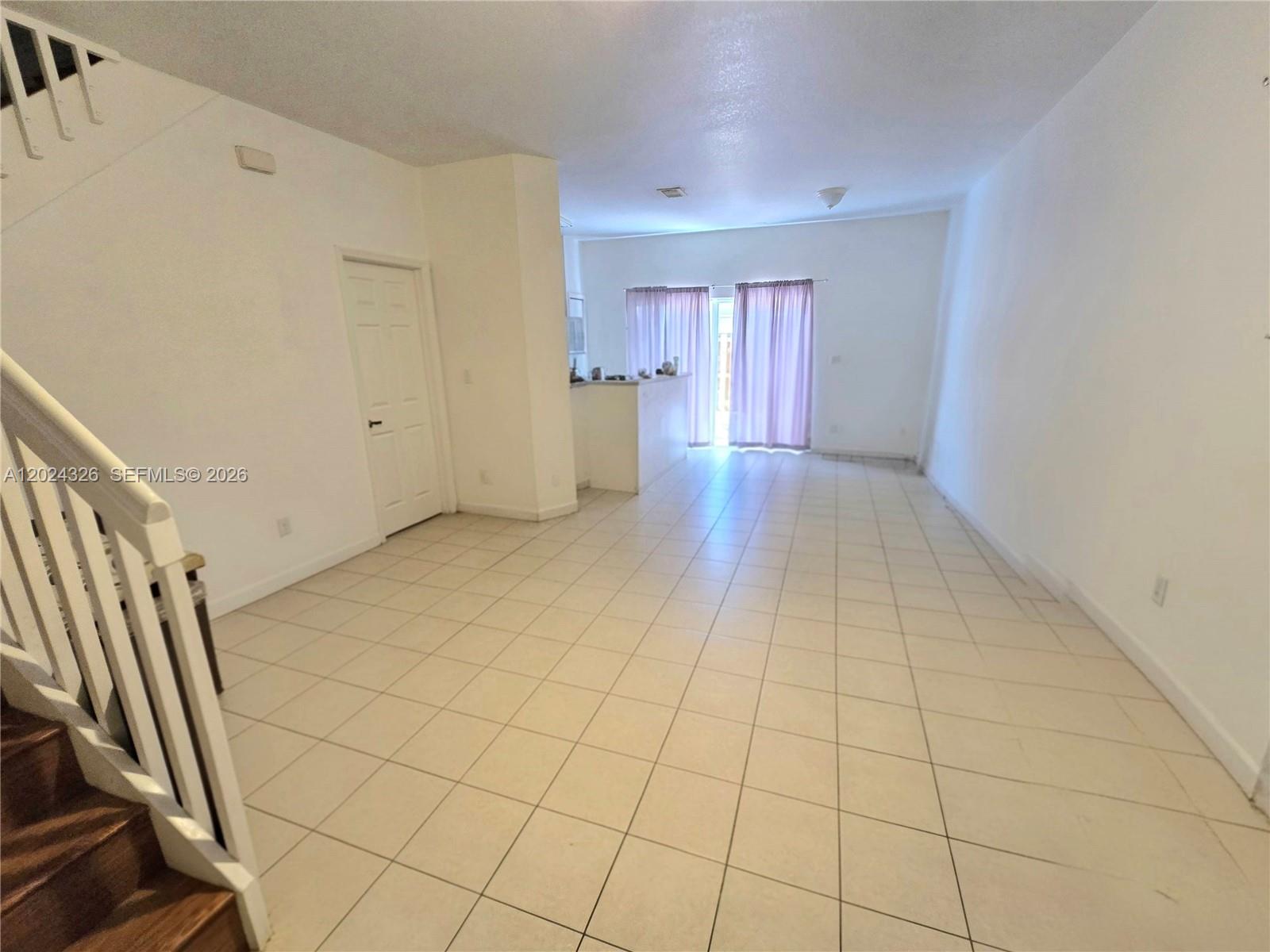 LEEWARD AT ISLANDS AT DOR - Residential Lease