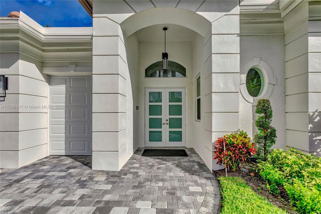 Photo of 128 Abondance Dr, Palm Beach Gardens, FL 33410 (MLS # A11299137)