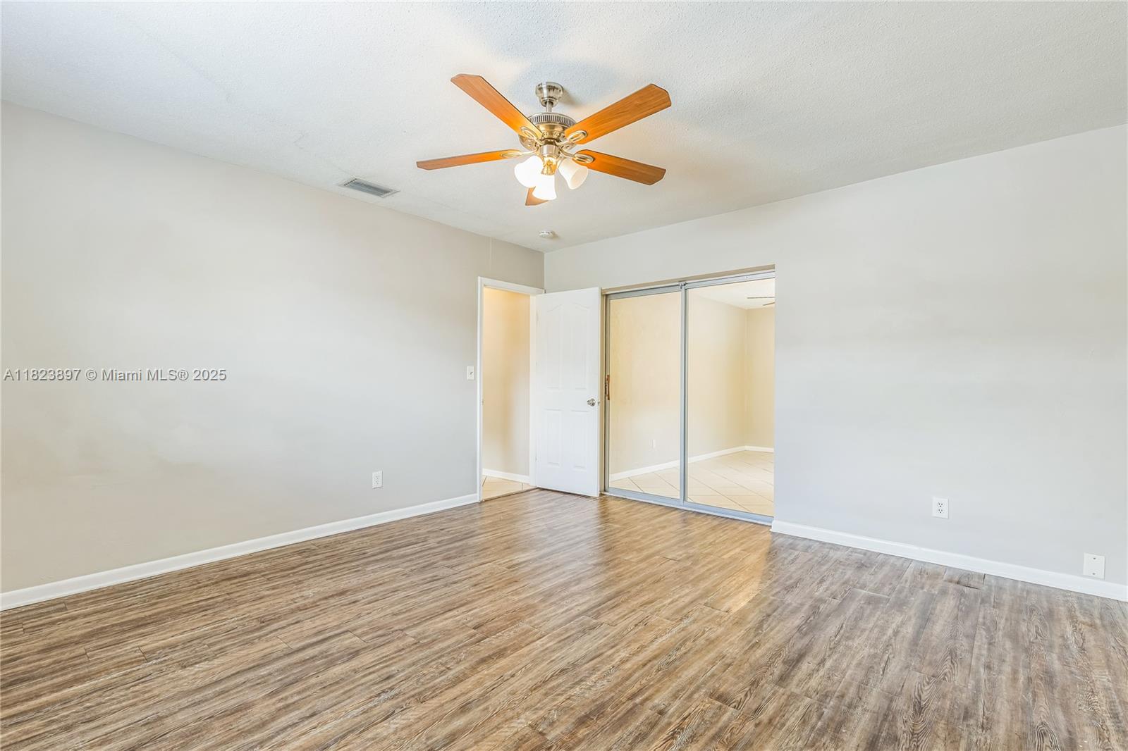 MELALEUCA ISLES - Residential