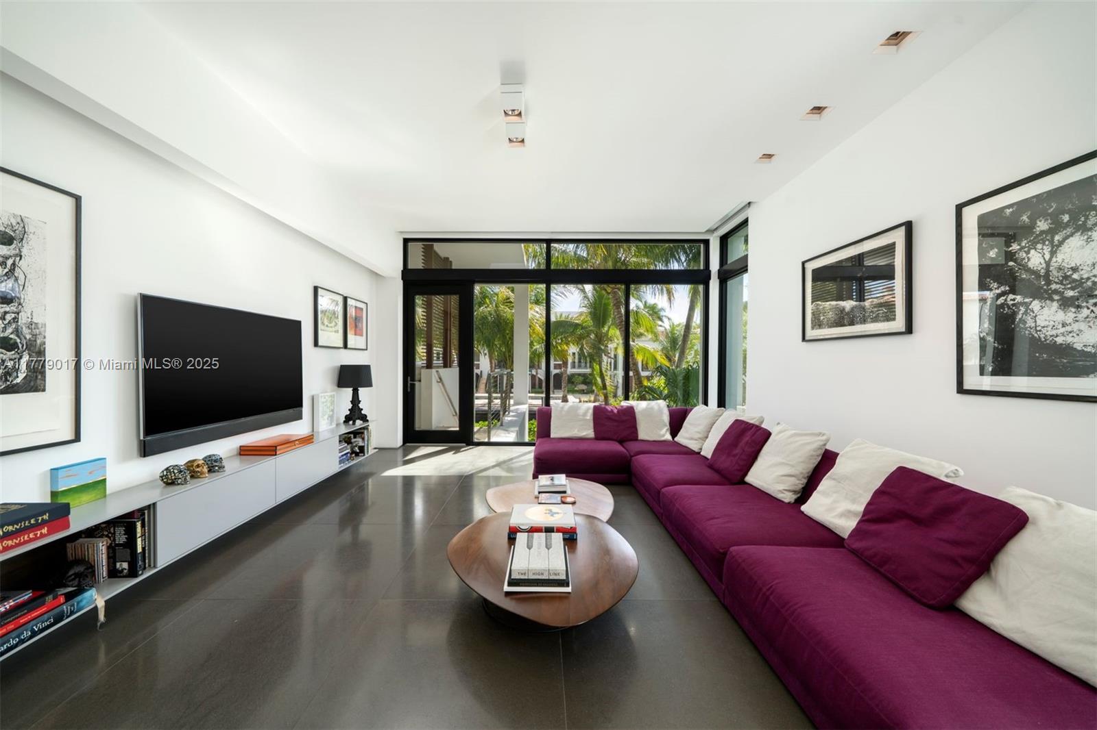 CANAL ESTATES - Residential