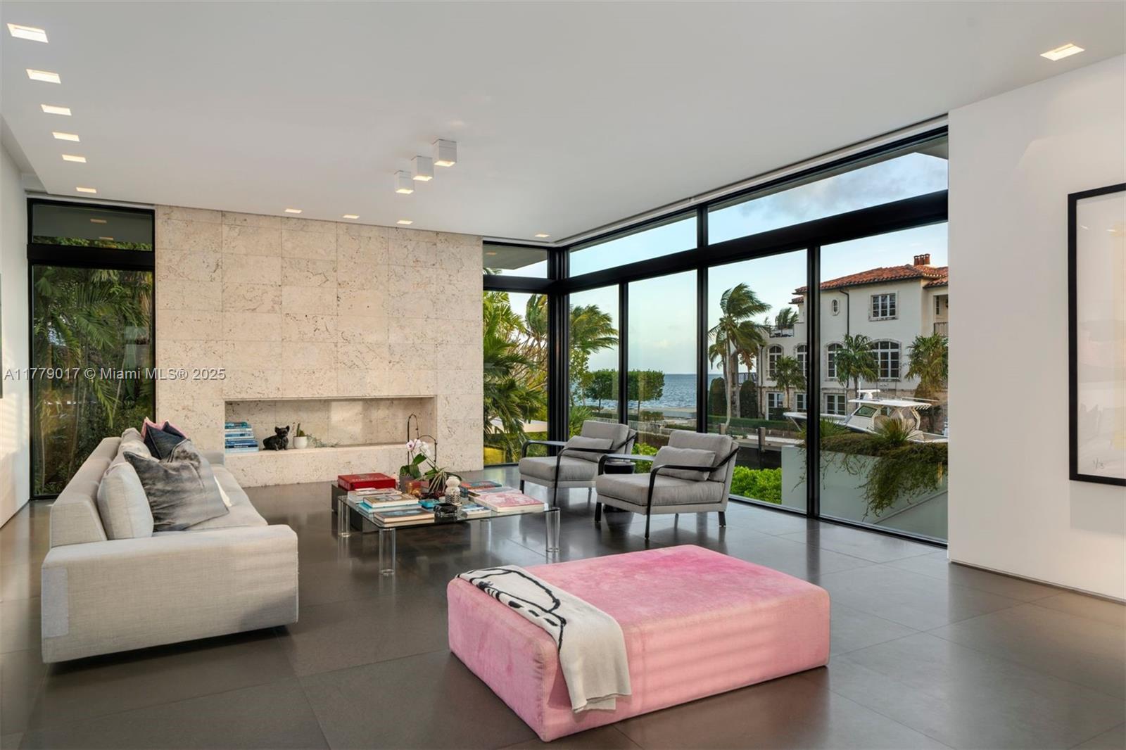 CANAL ESTATES - Residential
