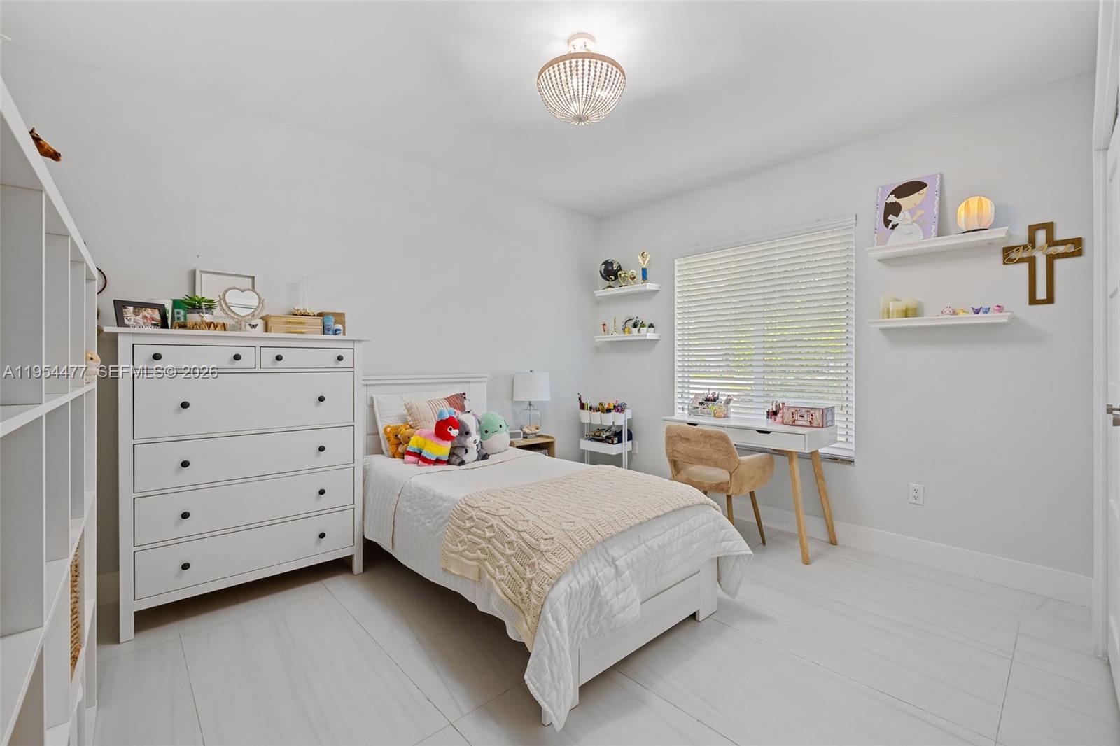 KILLIAN GREEN ESTS - Residential