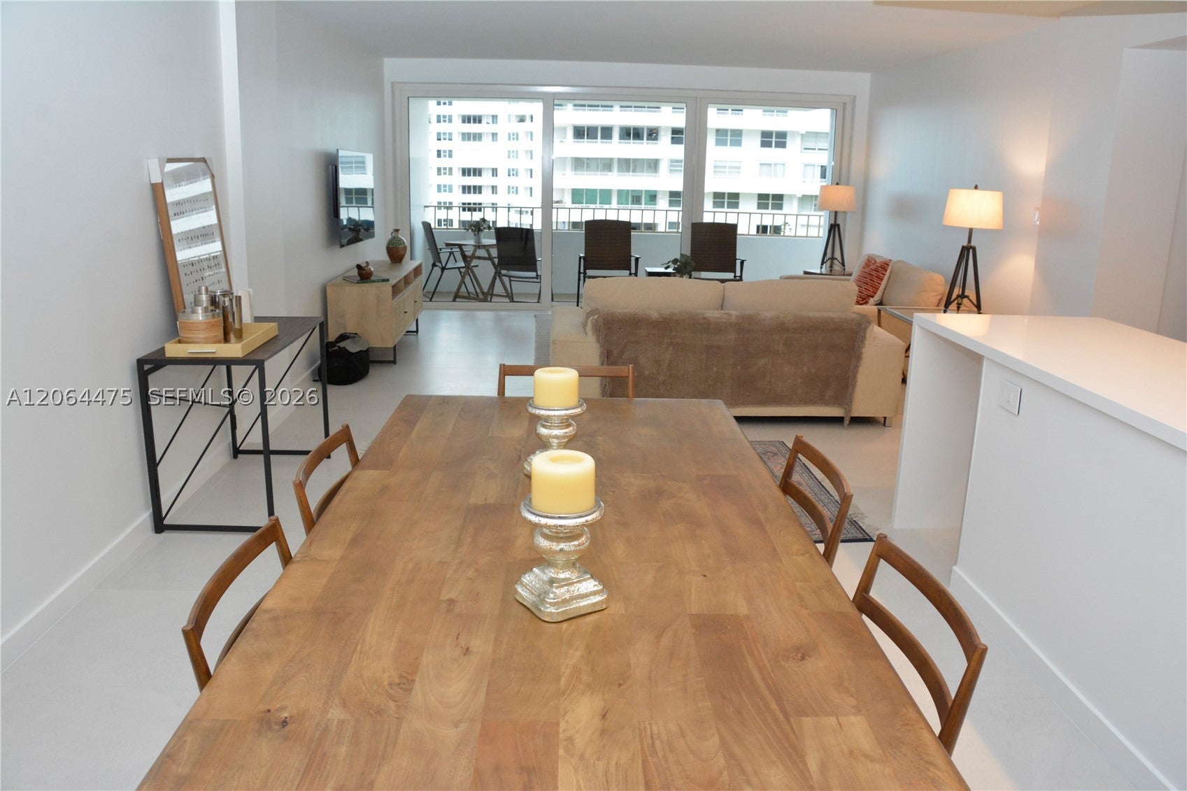 177 Ocean Lane Dr 713