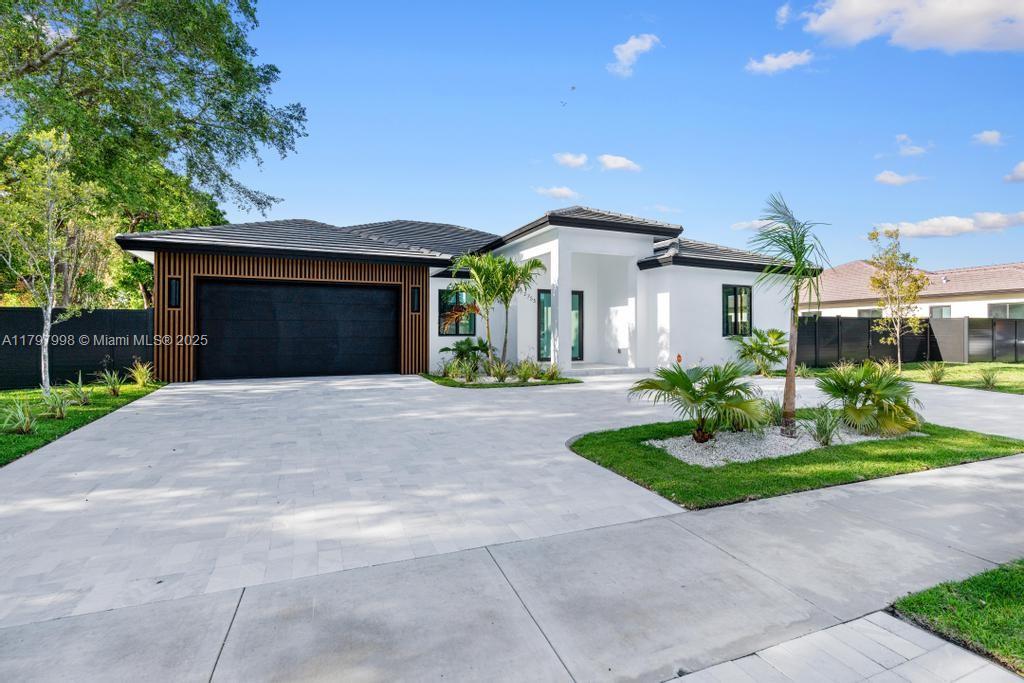 12755 SW 193rd Ter