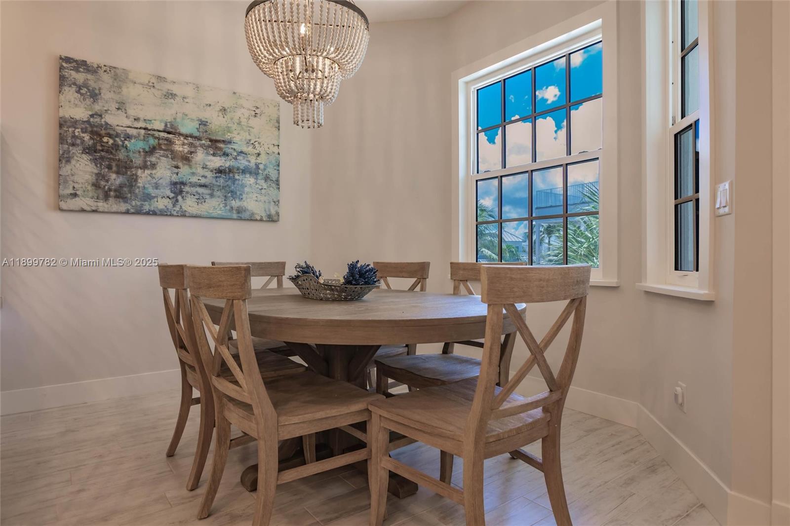 JUPITER KEY 2 - Residential Lease