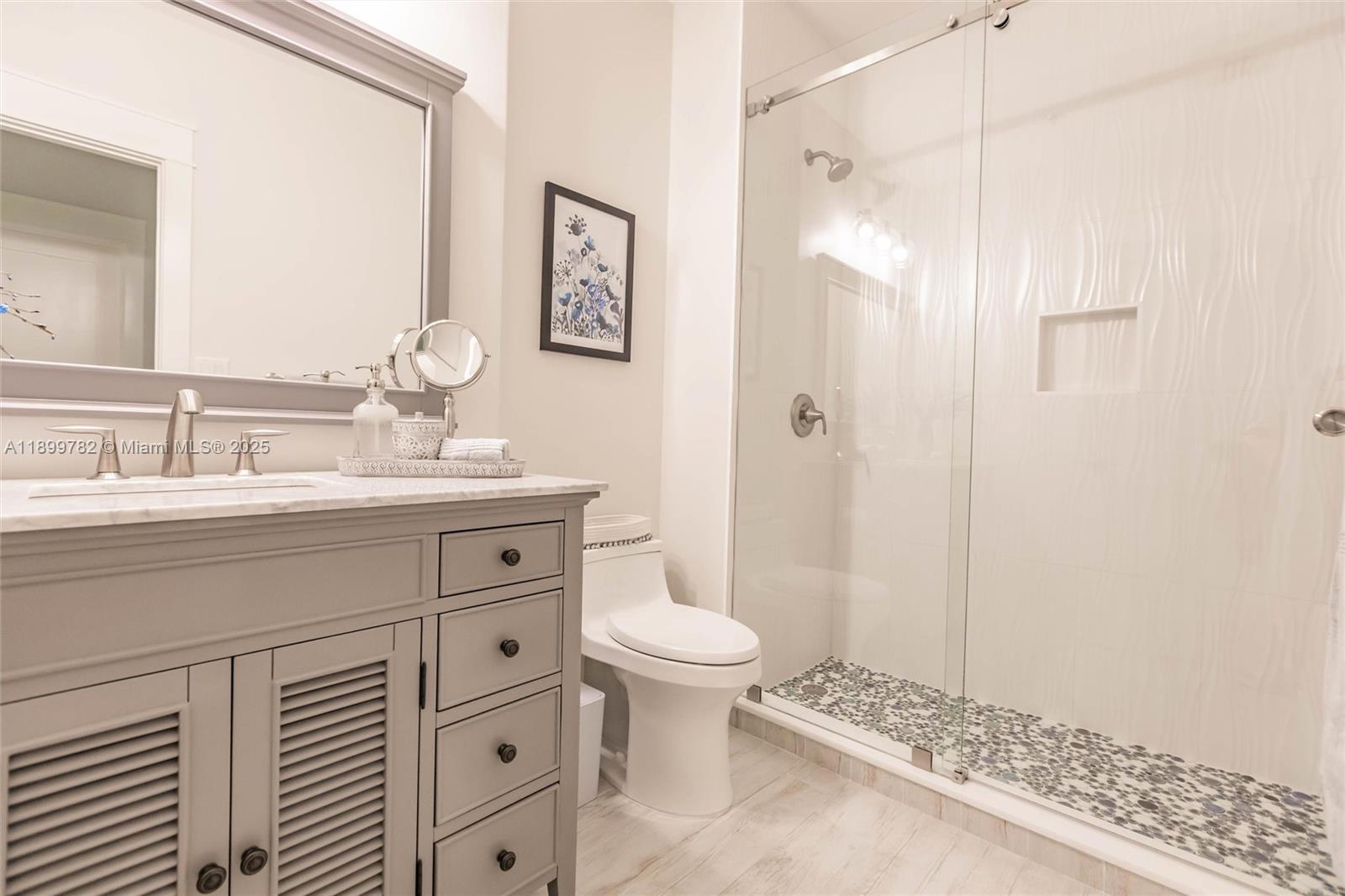 JUPITER KEY 2 - Residential Lease