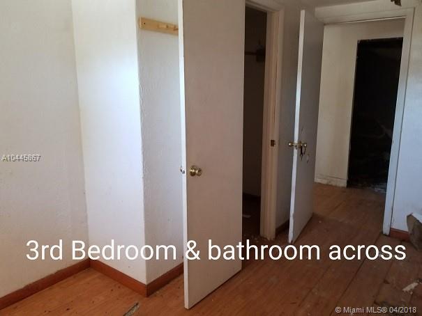 COLLIER MANOR 2ND ADD - Residential