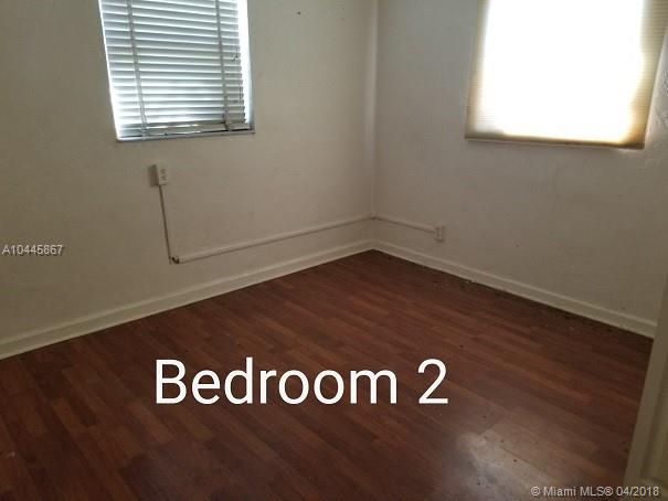 COLLIER MANOR 2ND ADD - Residential