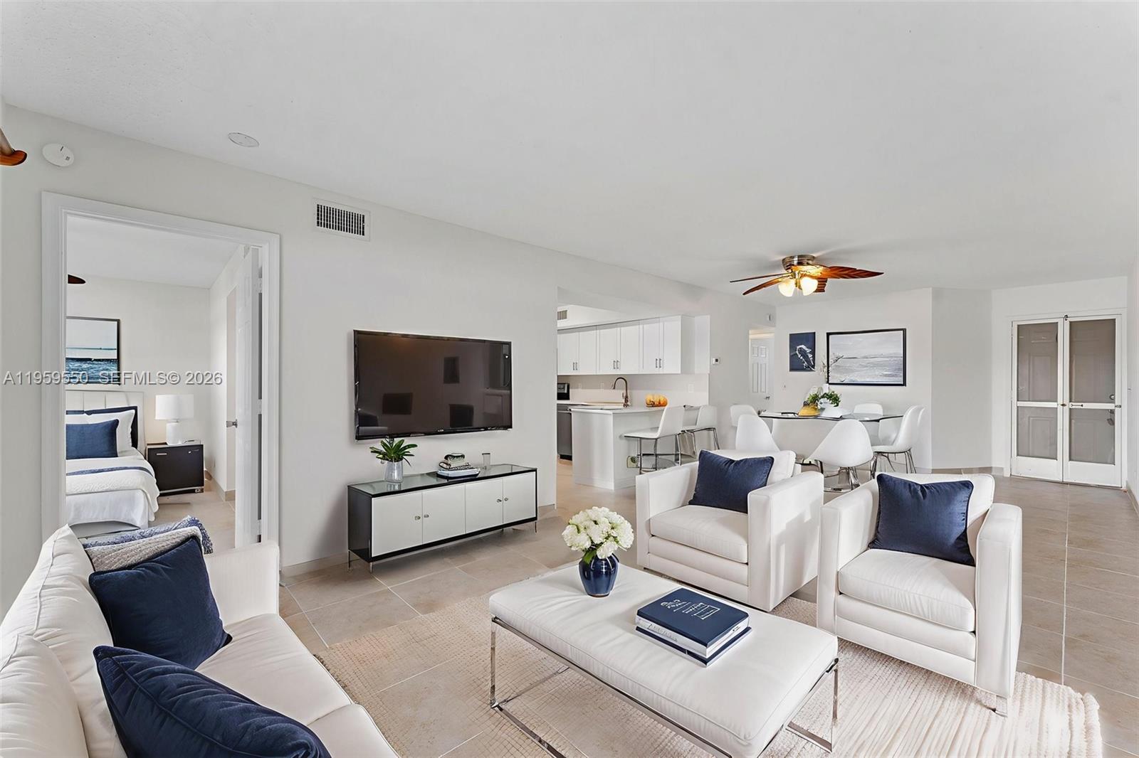 LAKE WINDWOOD CONDO - Residential