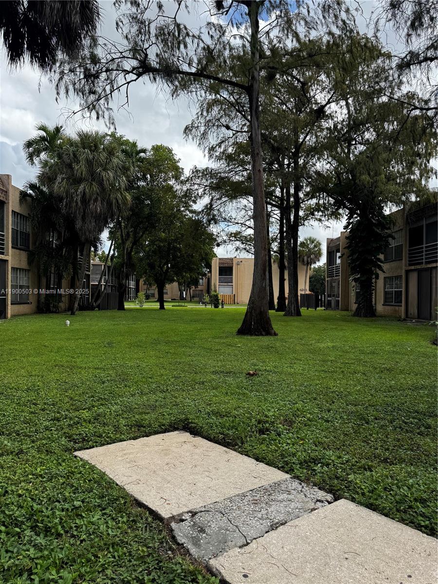 WOOD HUE IV CONDO - Residential Lease