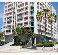 9341 Collins Ave 902