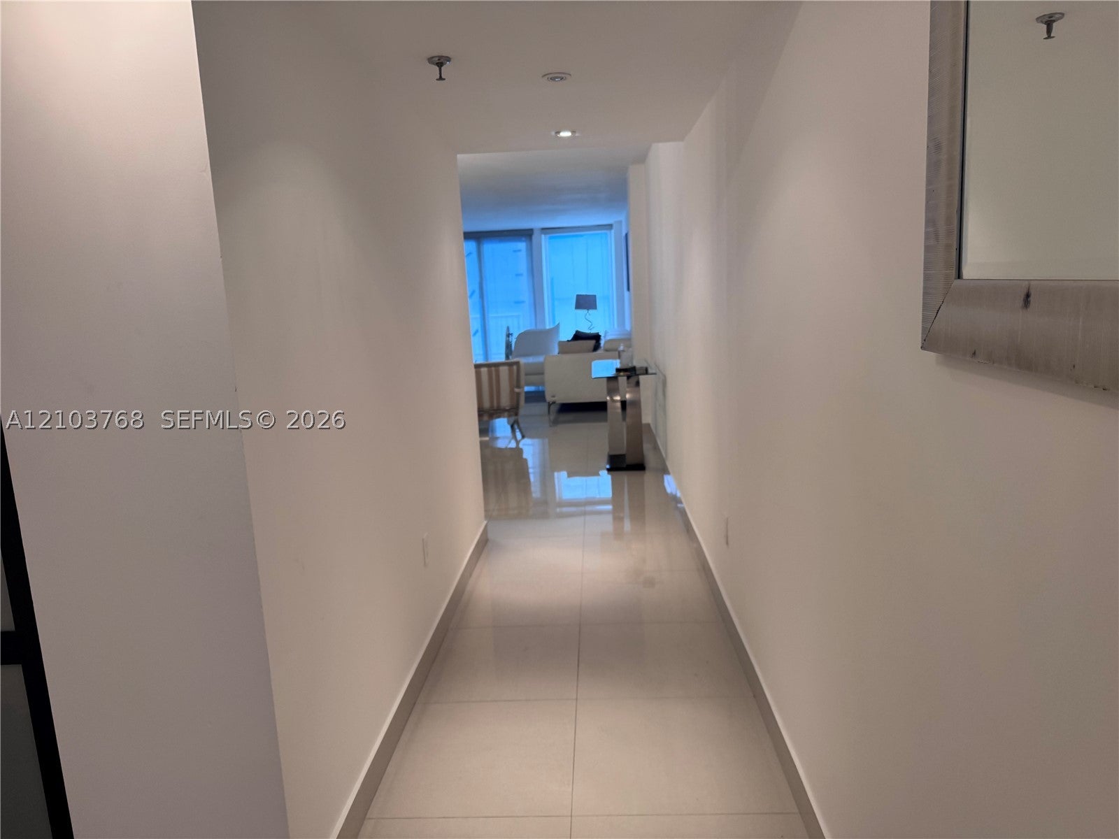9341 Collins Ave 902
