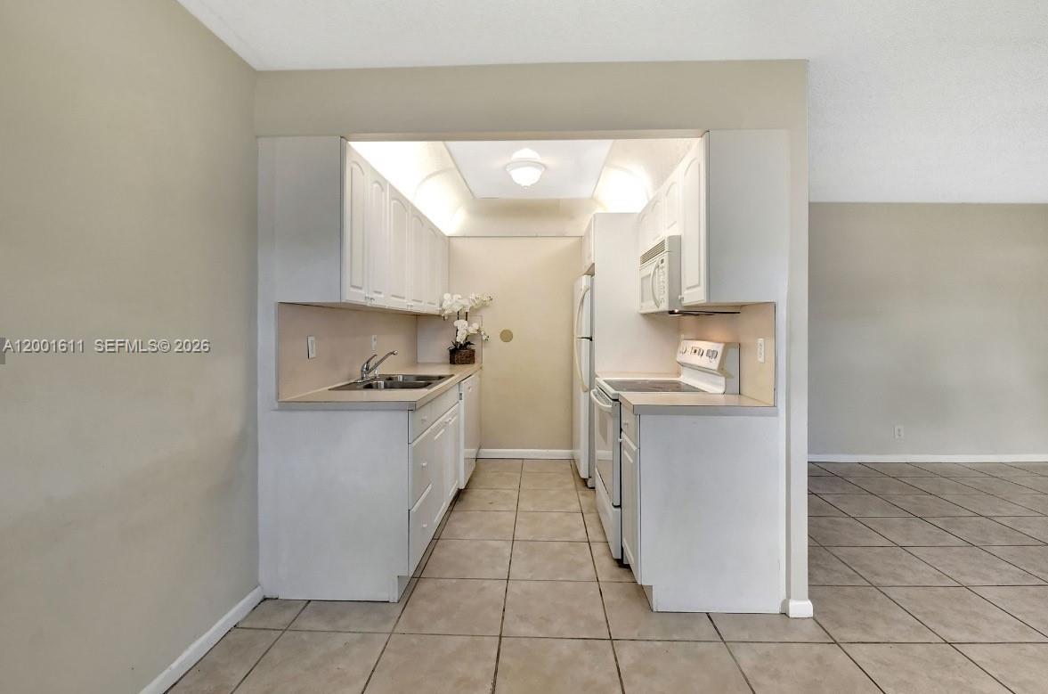 EXETER AT CENTURY VILLAGE - Residential Lease