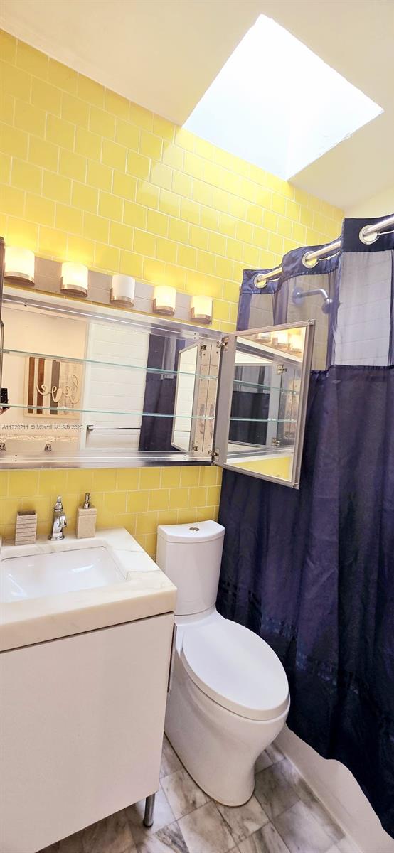 MANGROVE HOUSE CONDO - Residential