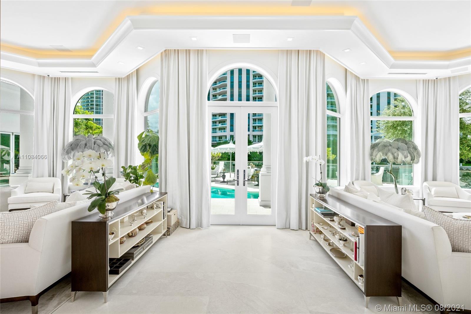 ISLAND ESTATES - Residential