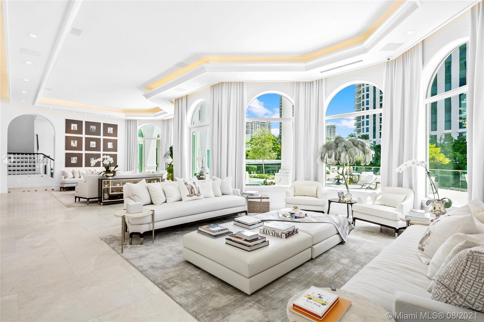 ISLAND ESTATES - Residential