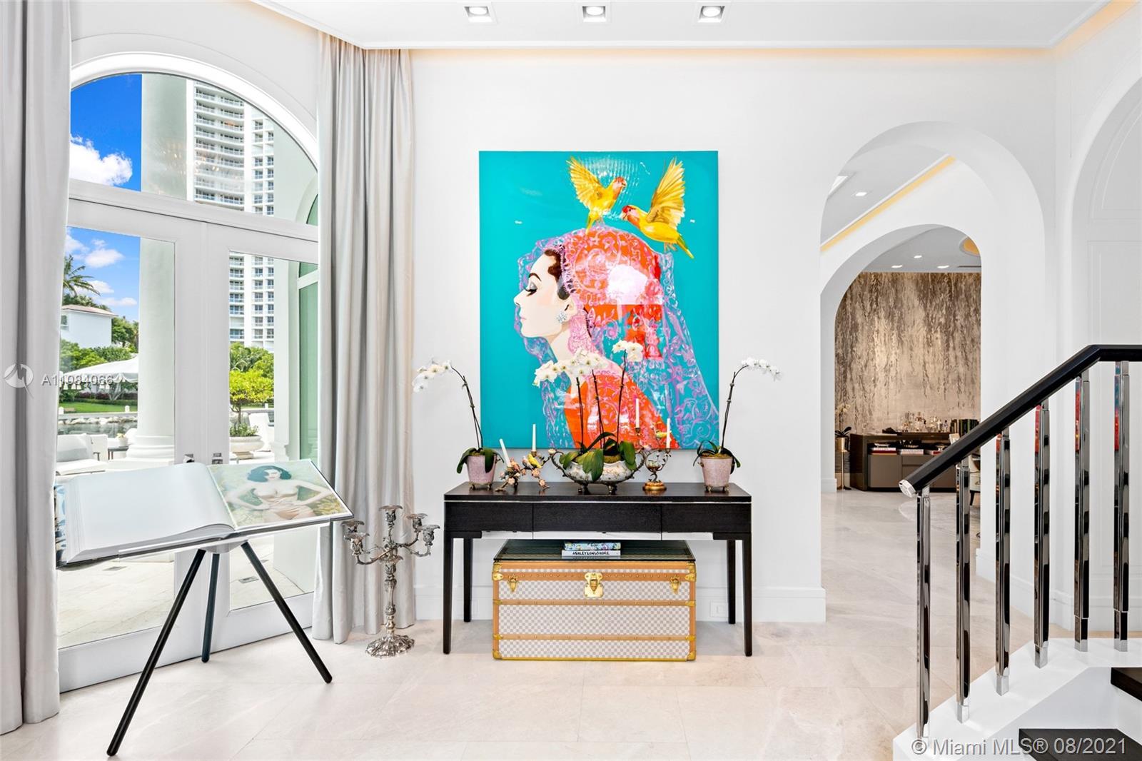 ISLAND ESTATES - Residential