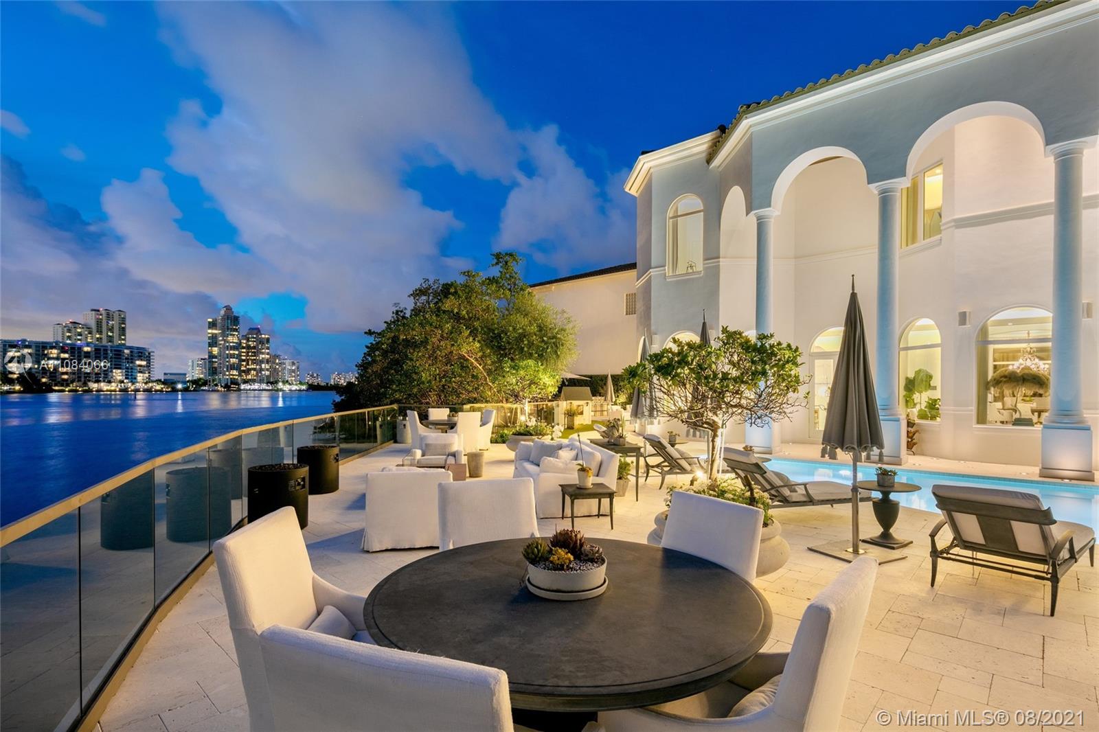 ISLAND ESTATES - Residential