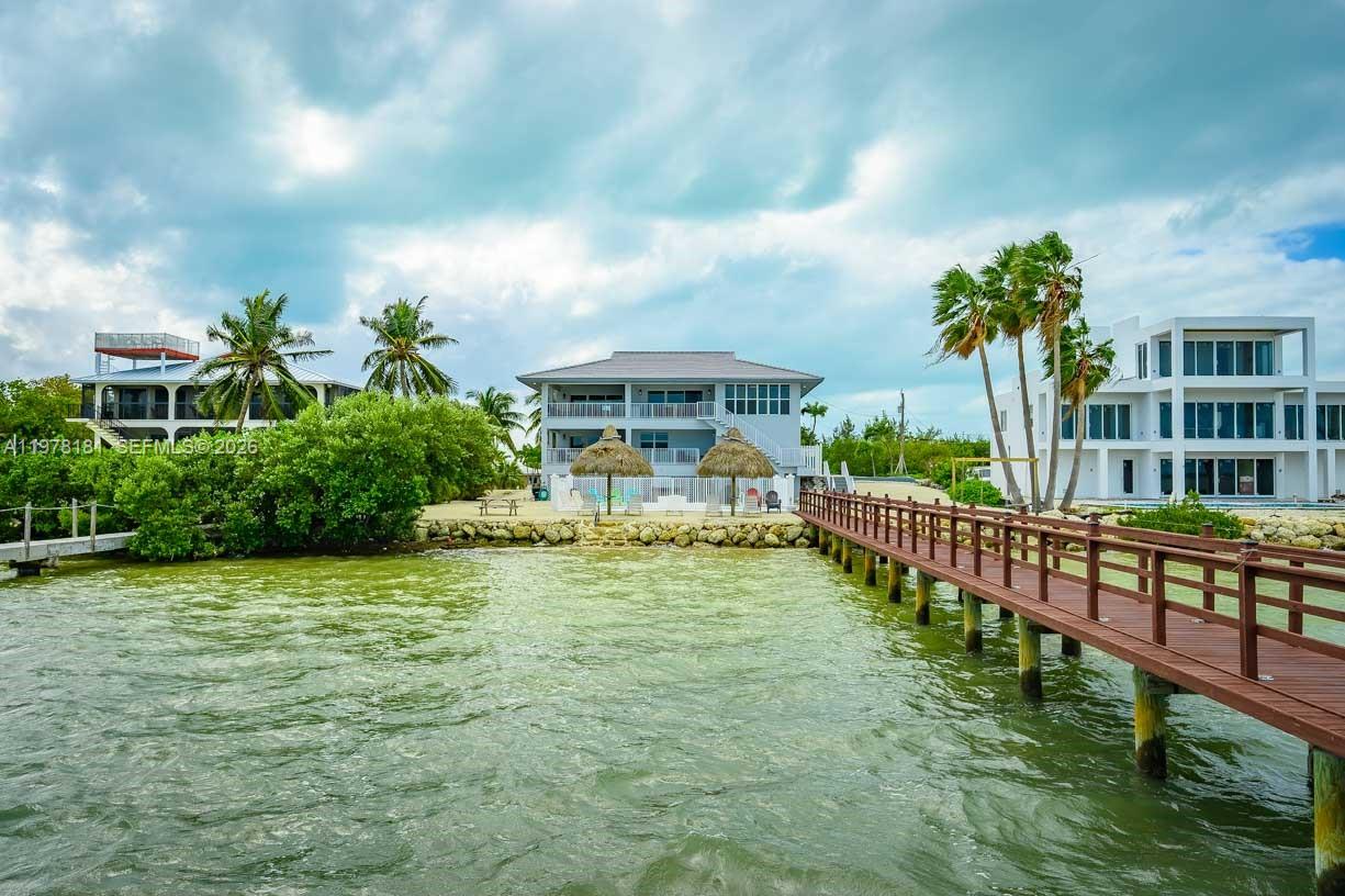 Tingler Island - Residential