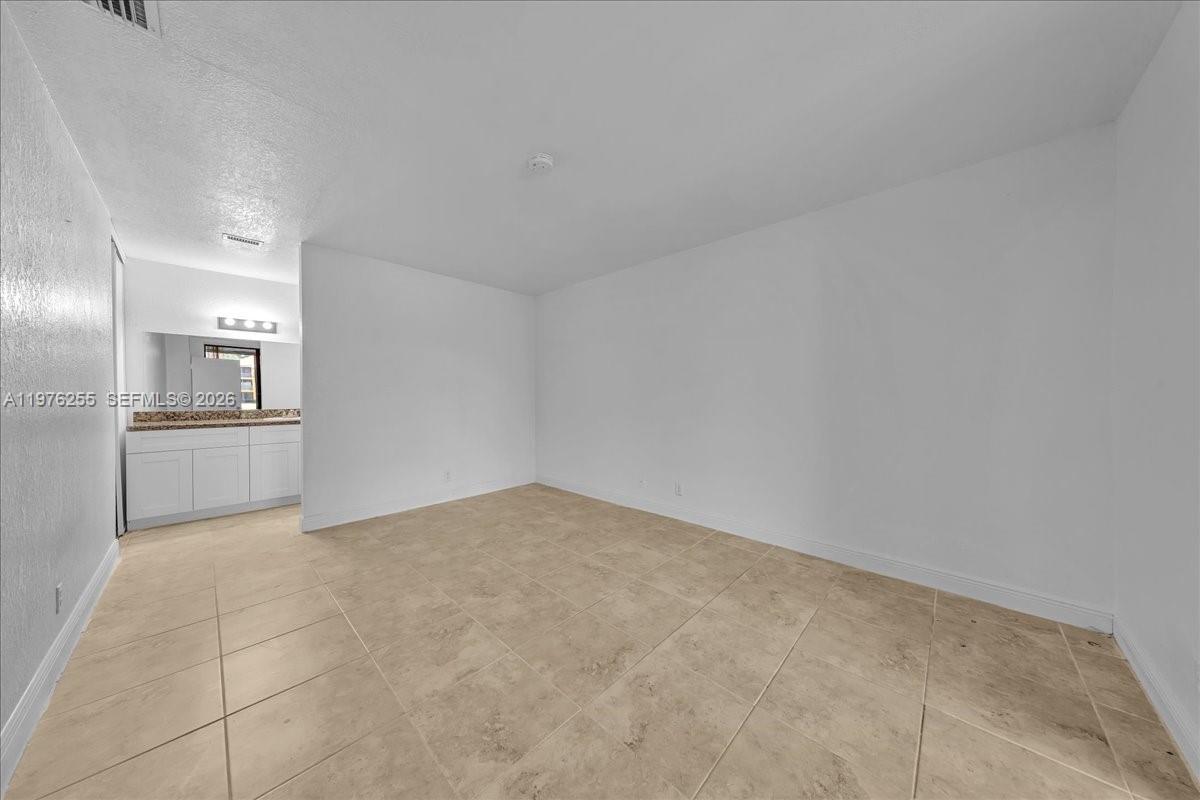 OLIVINE AT THE TOWNSHIP - Residential